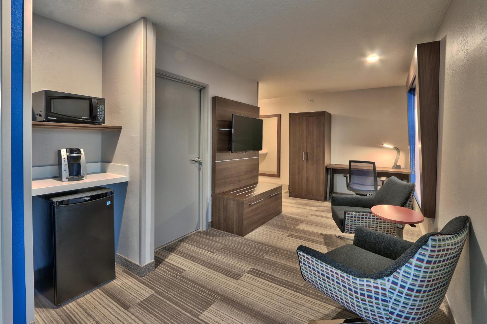 Holiday Inn Express Socorro by IHG photo 45