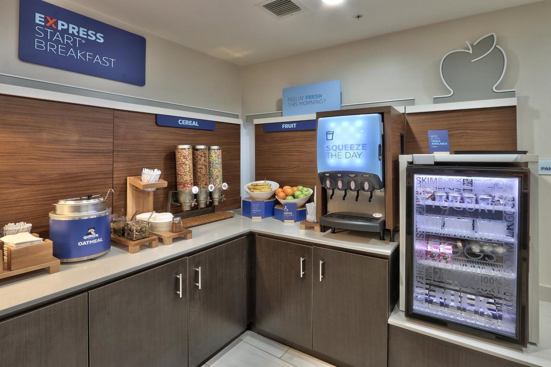 Holiday Inn Express Socorro by IHG photo 17