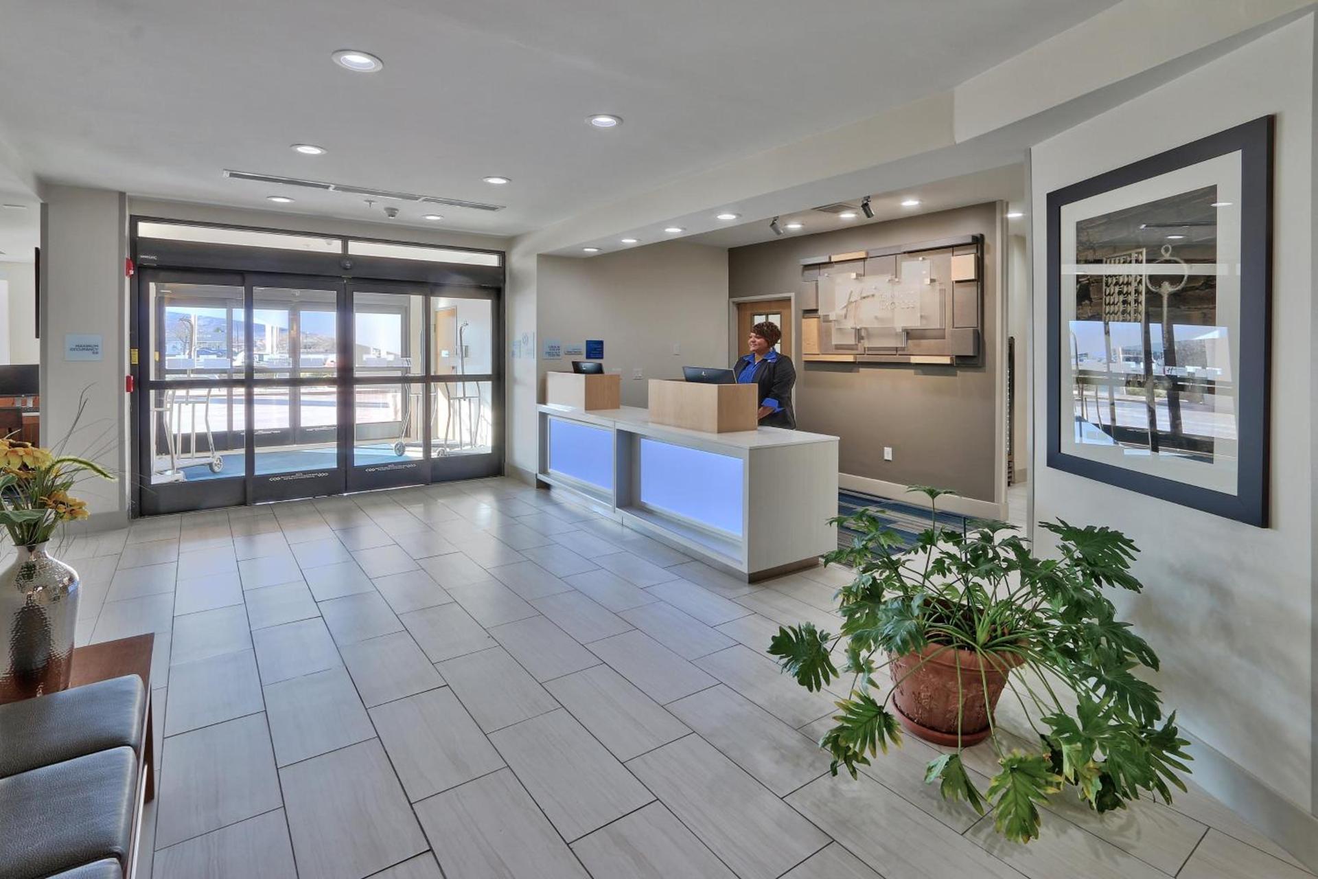 Holiday Inn Express Socorro by IHG photo 14