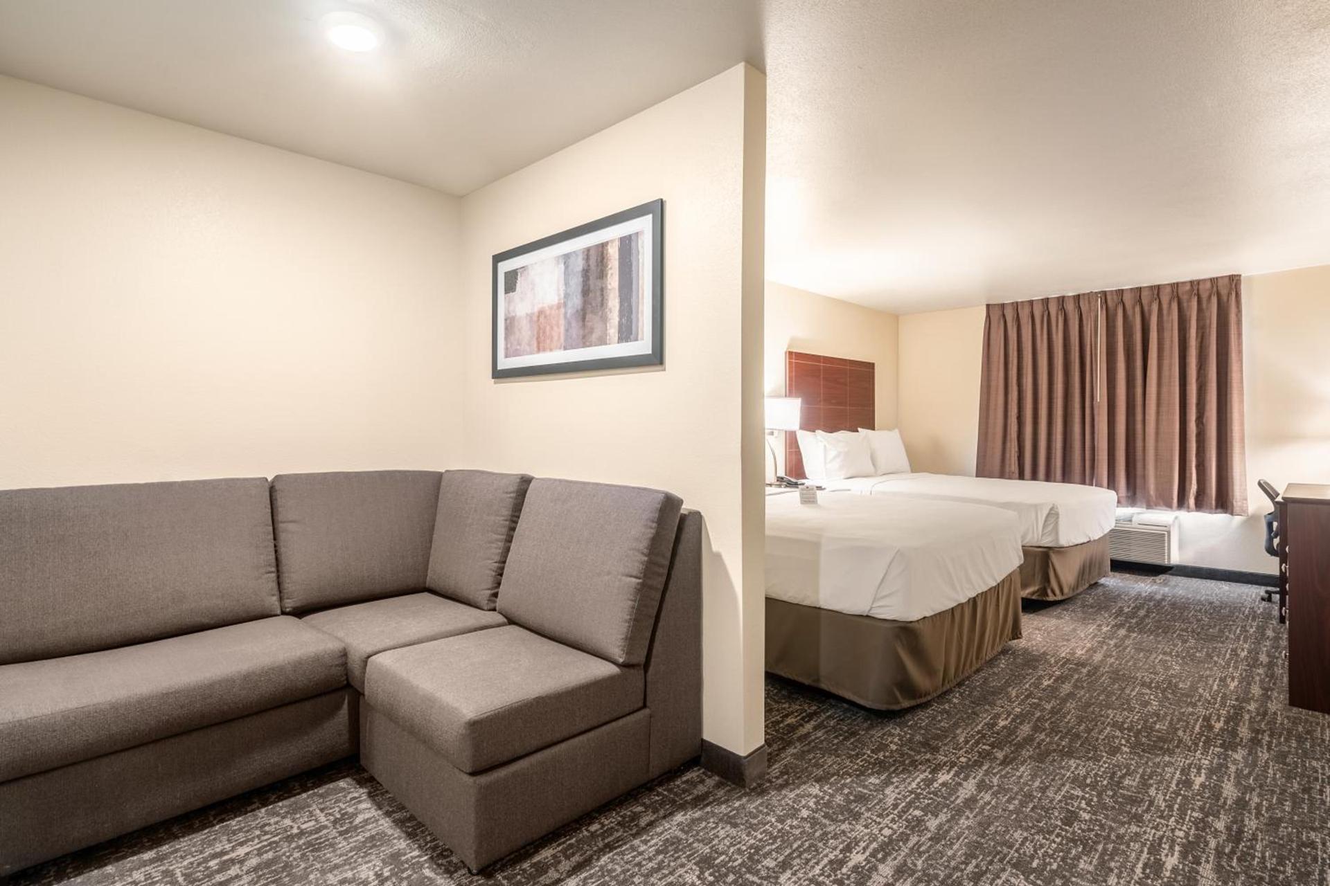 Cobblestone Hotel & Suites - Andrews photo 15
