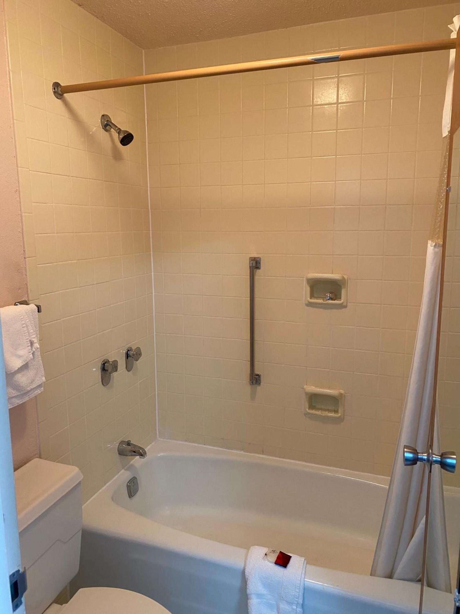 Motel 6 Marianna, FL photo 36