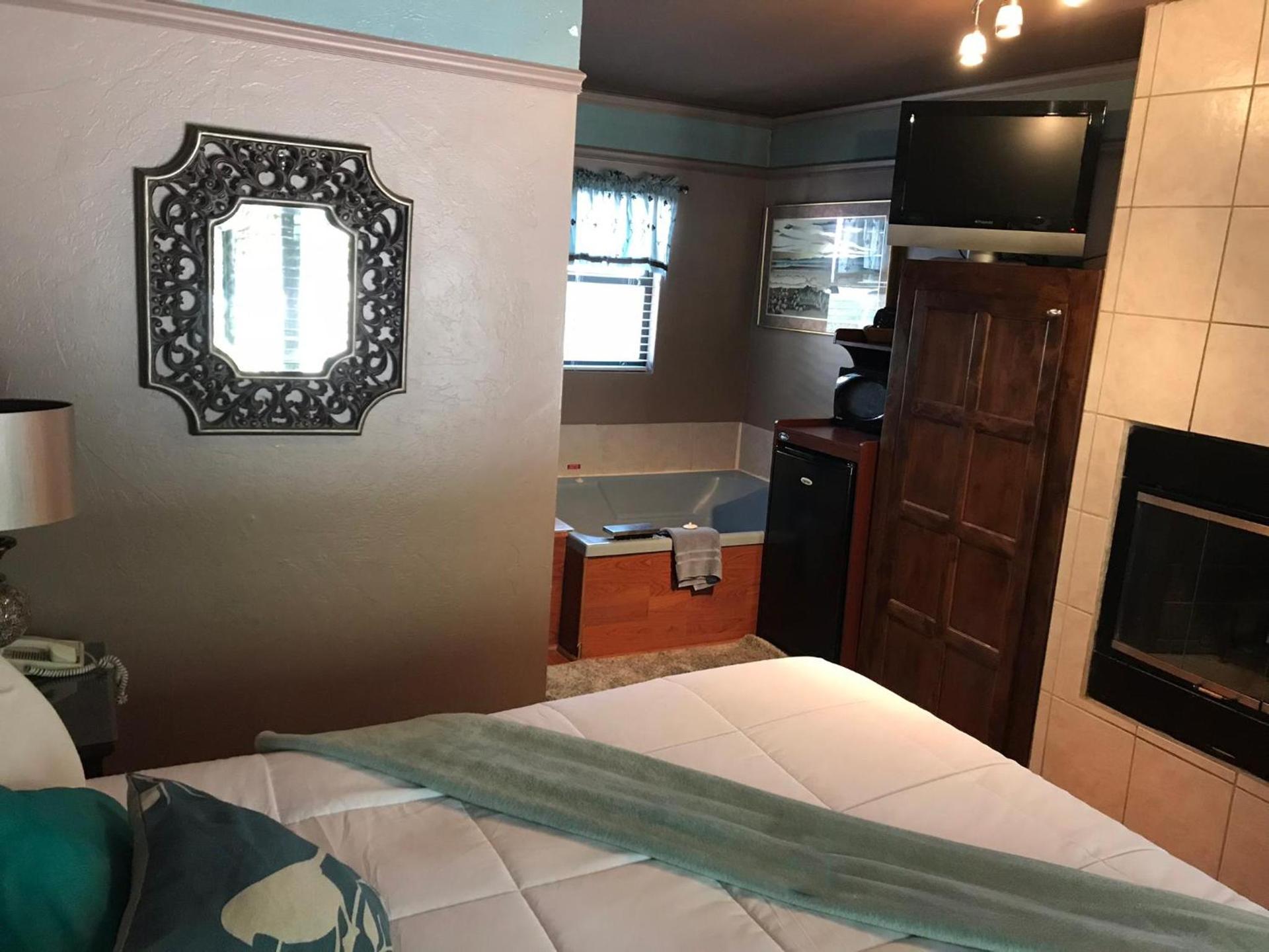 Oak Creek Terrace Resort photo 38