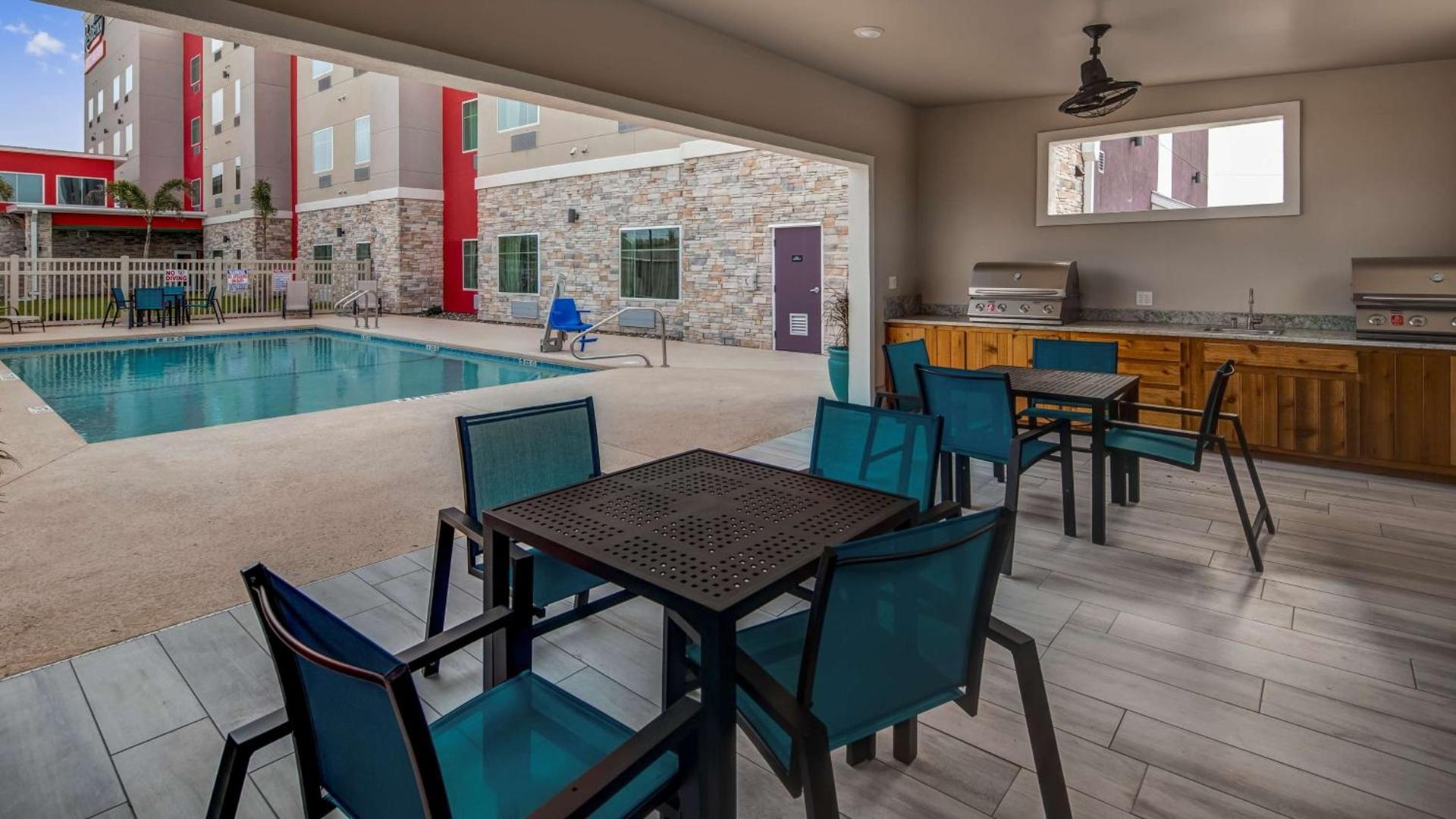 Executive Residency by Best Western Corpus Christi photo 14