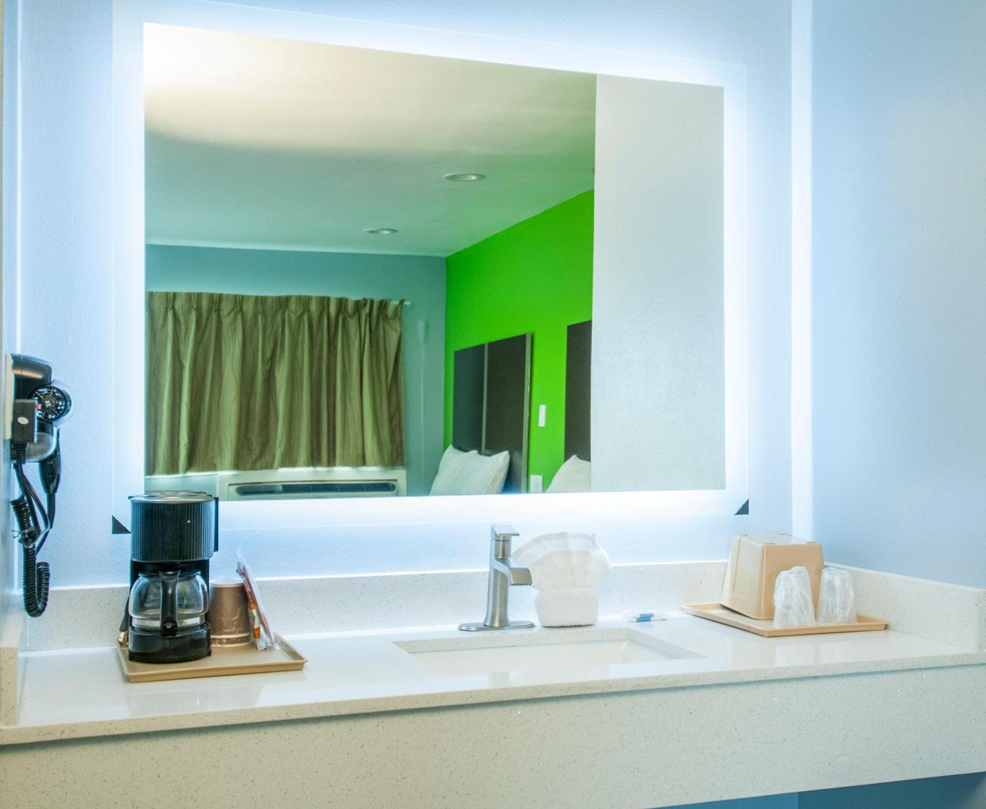 Executive Inn Fort Stockton photo 5