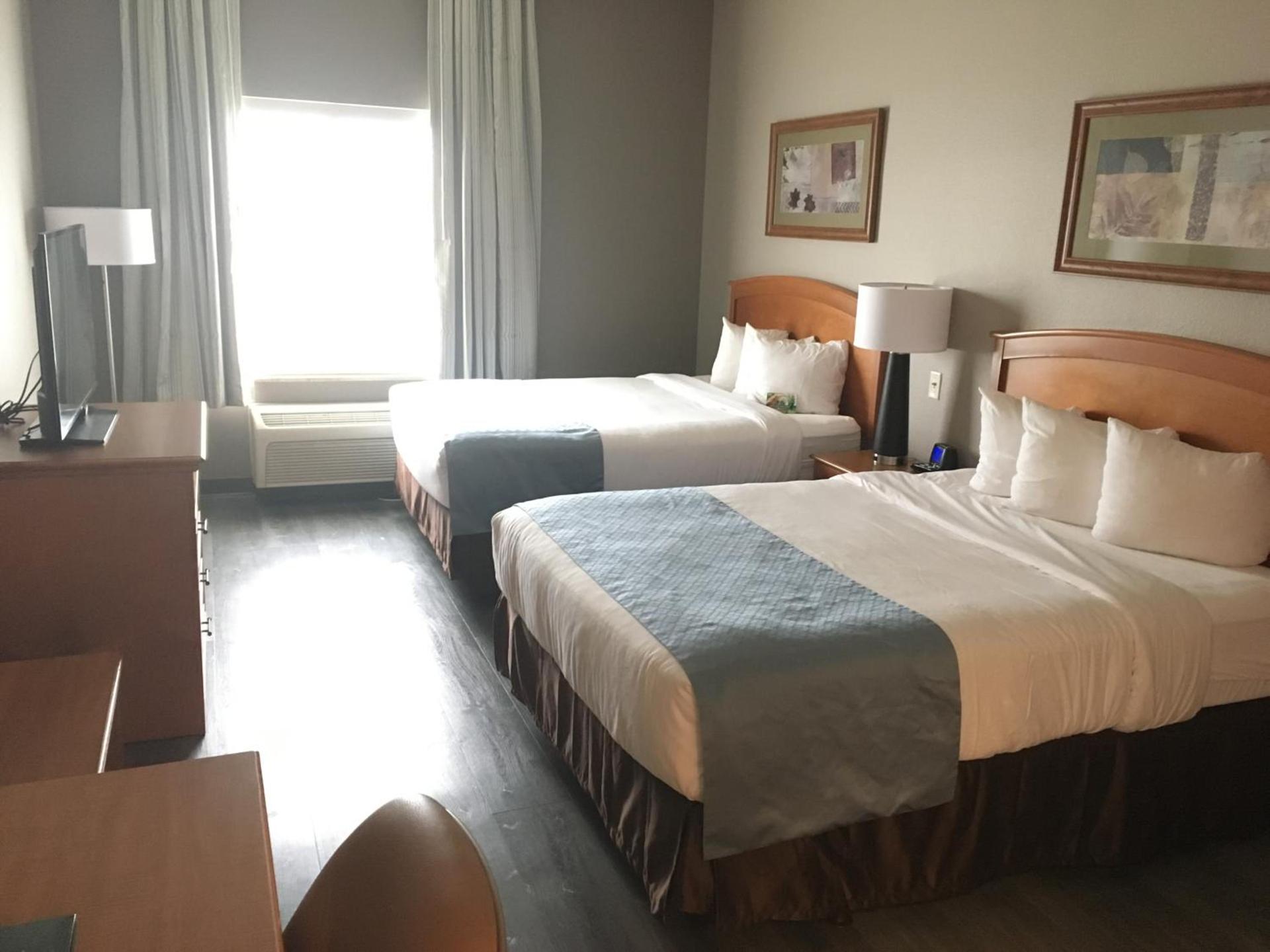 Wingate by Wyndham Bentonville photo 19