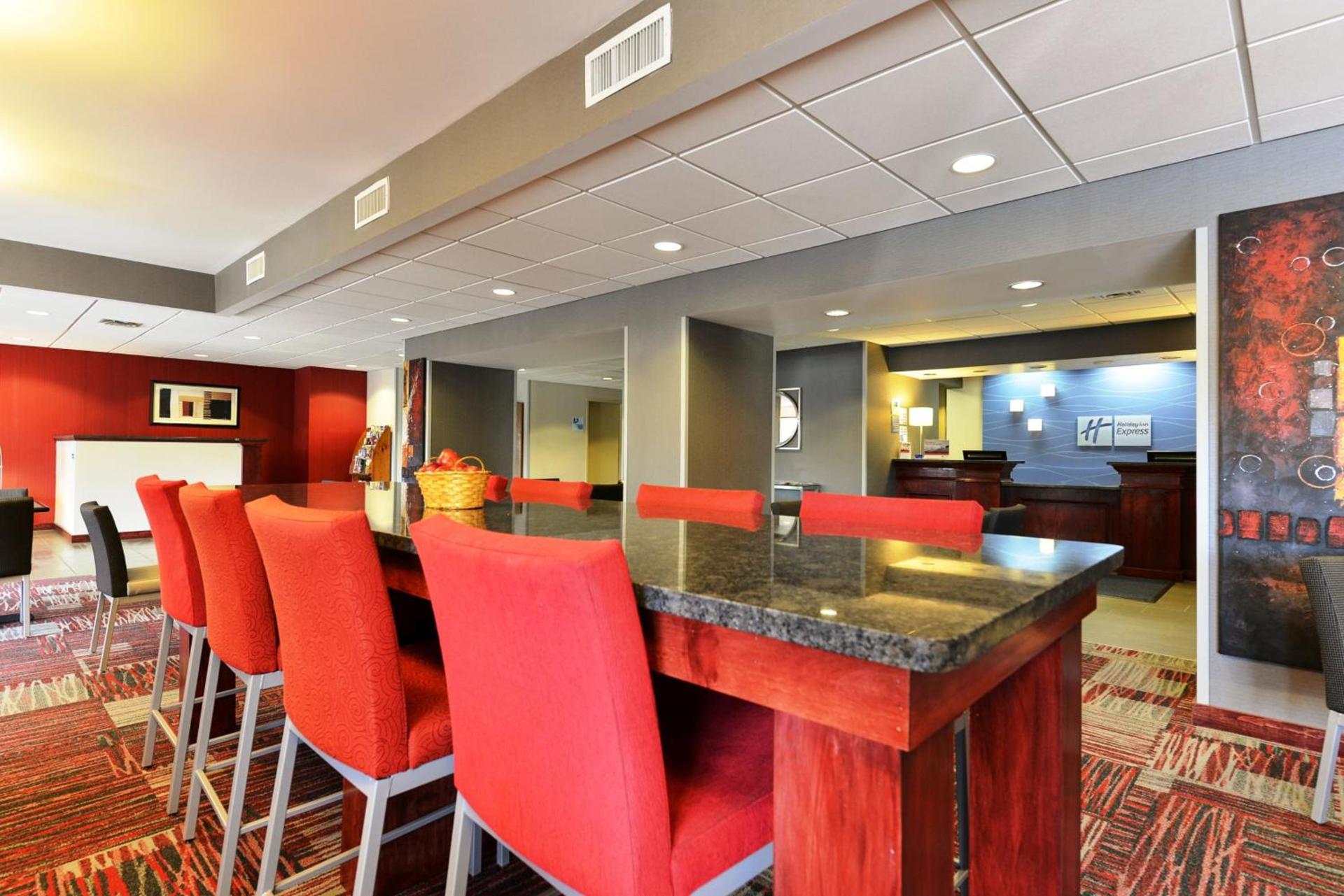 Holiday Inn Express Painted Post by IHG photo 17