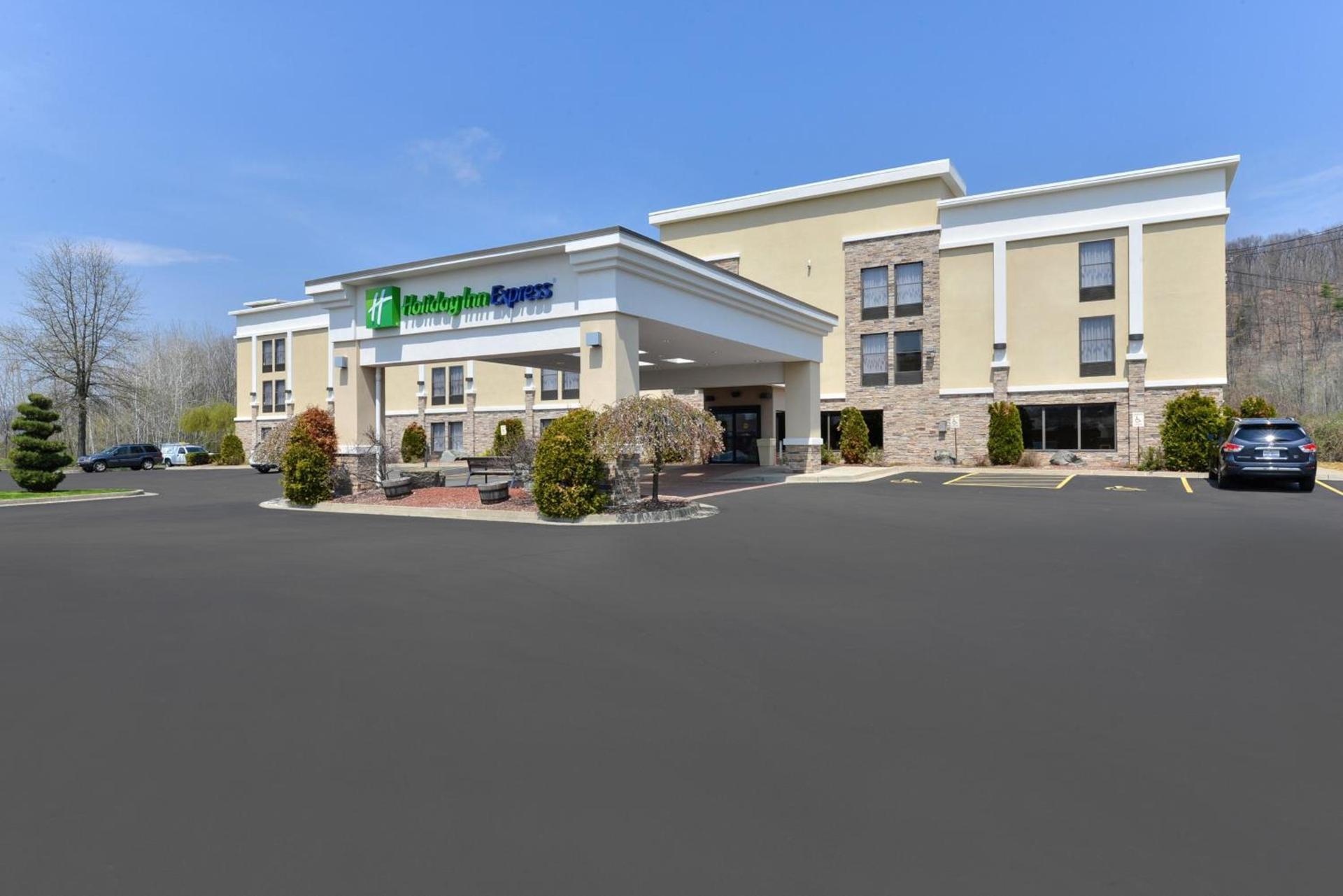 Holiday Inn Express Painted Post by IHG — hotel in Painted Post