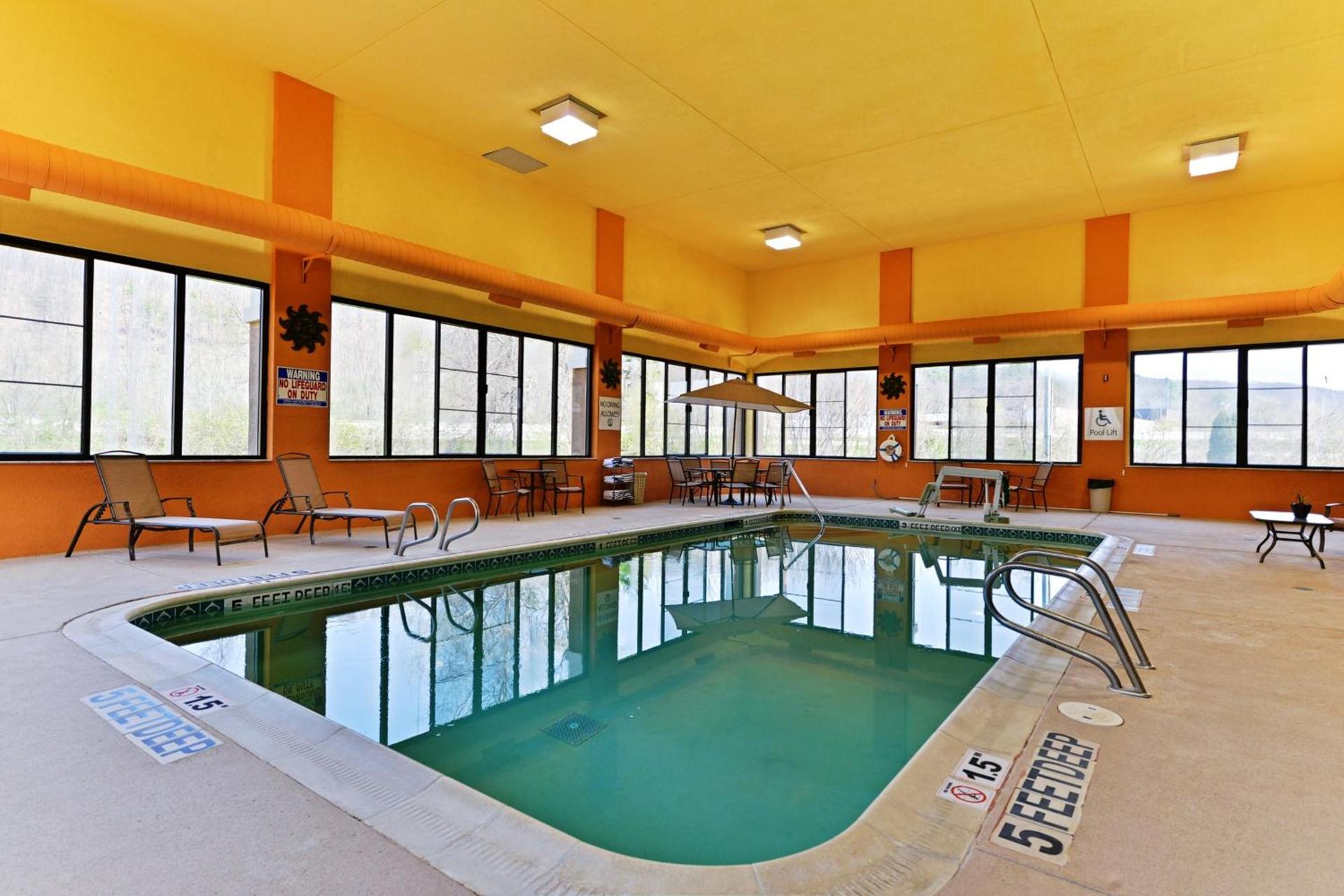 Holiday Inn Express Painted Post by IHG photo 19