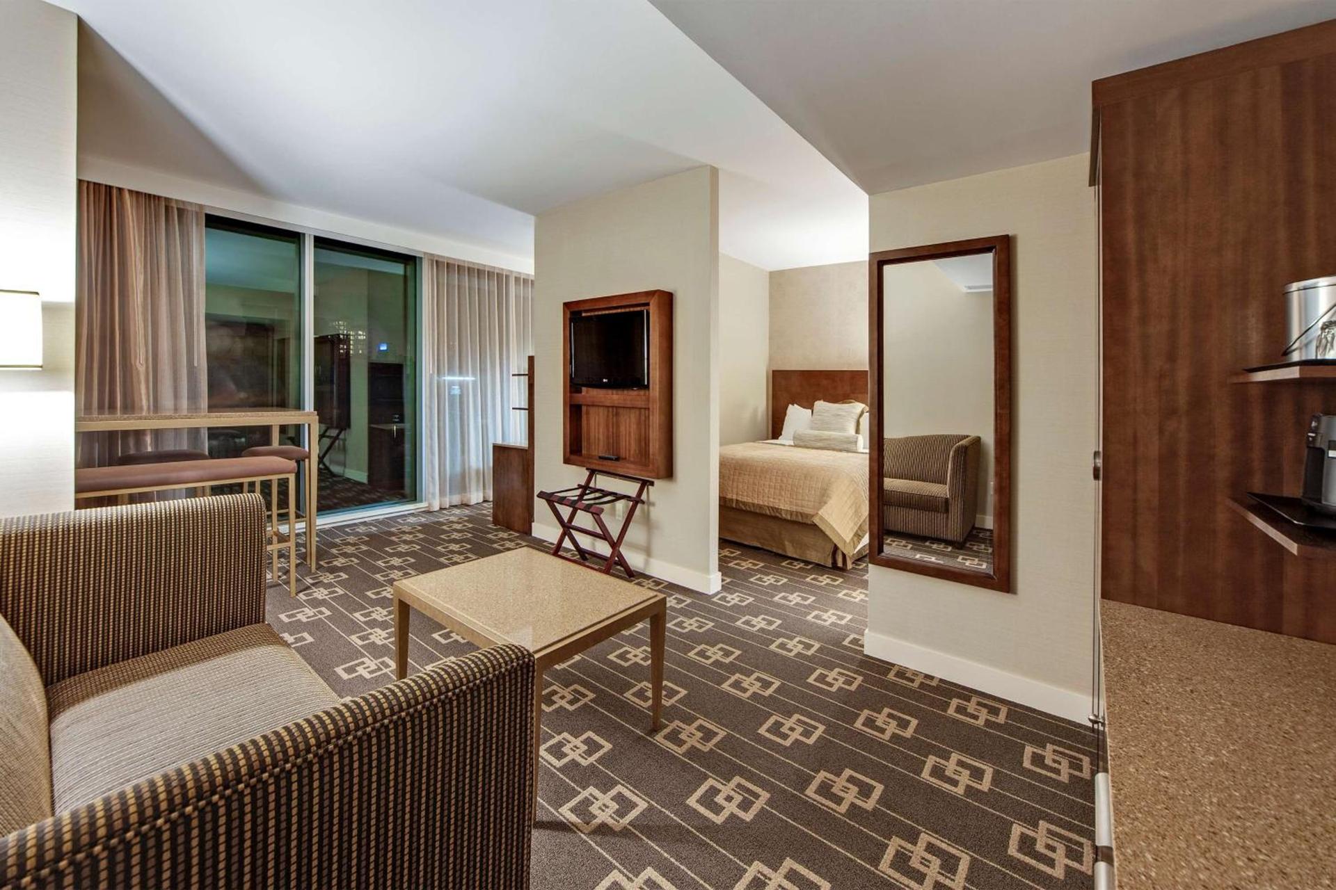 Wyndham Garden Chinatown photo 13