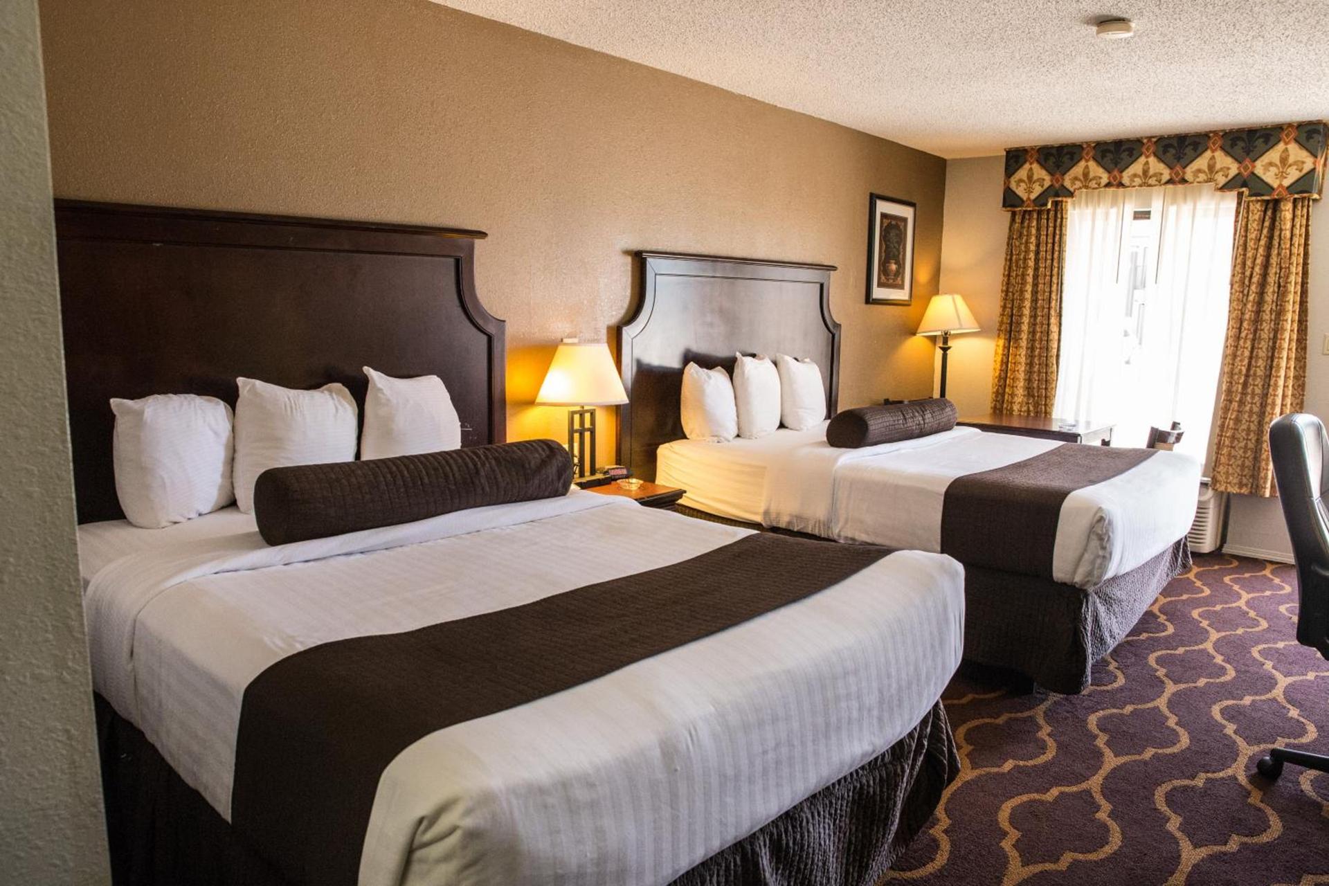Mockingbird Inn & Suites photo 21