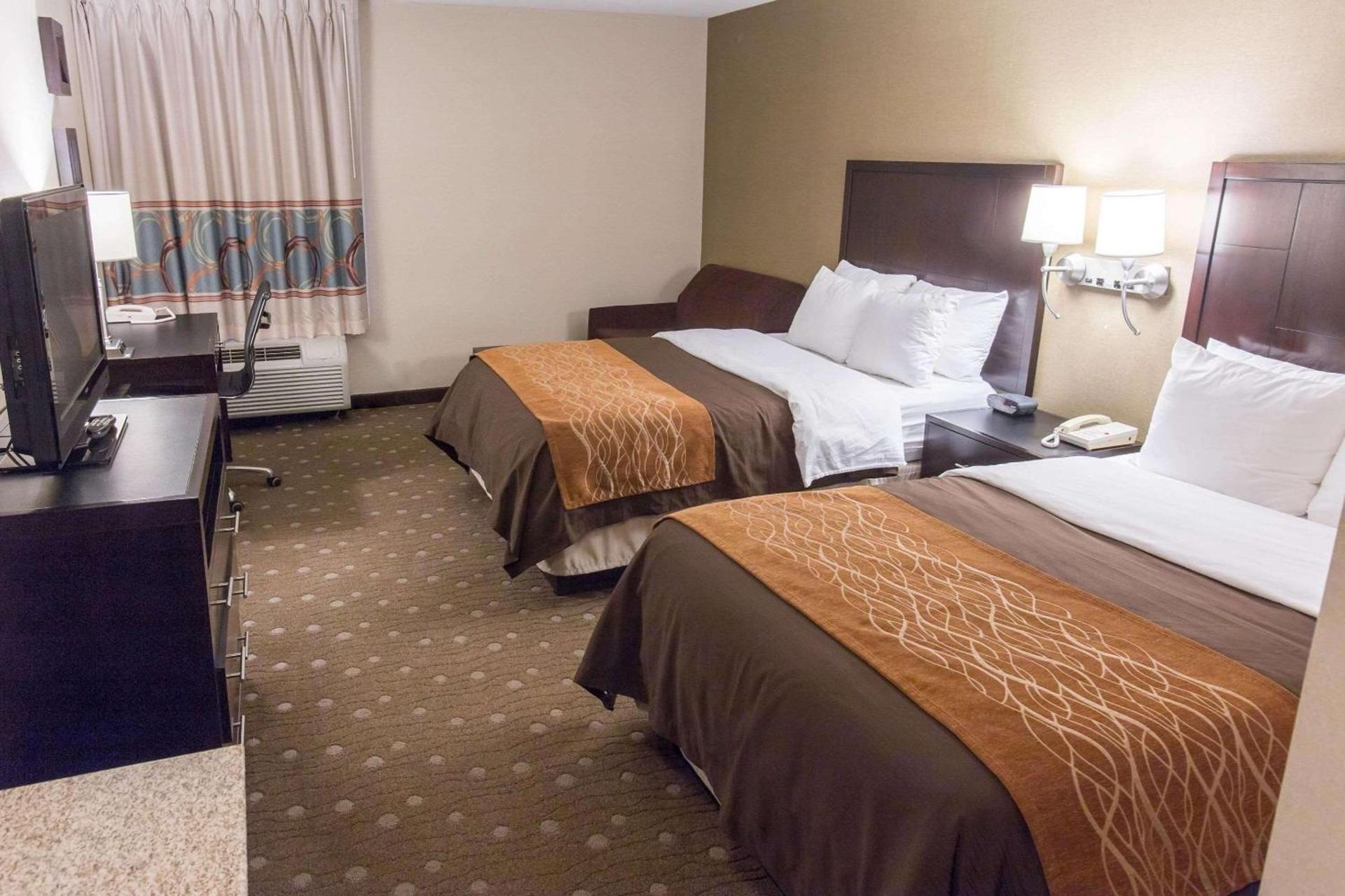 Comfort Inn Pittsburgh Crafton photo 6