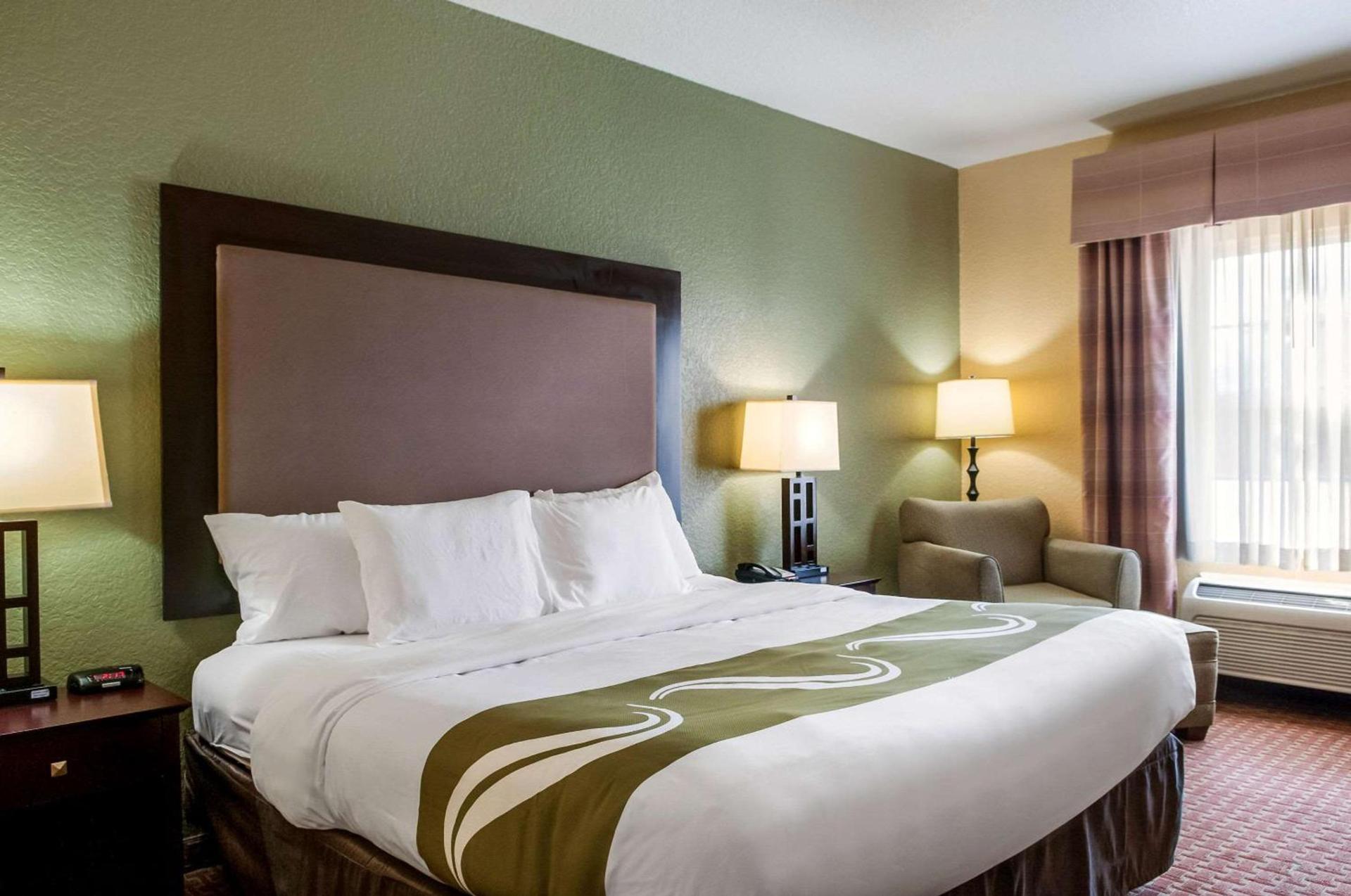 Quality Inn & Suites Slidell photo 10