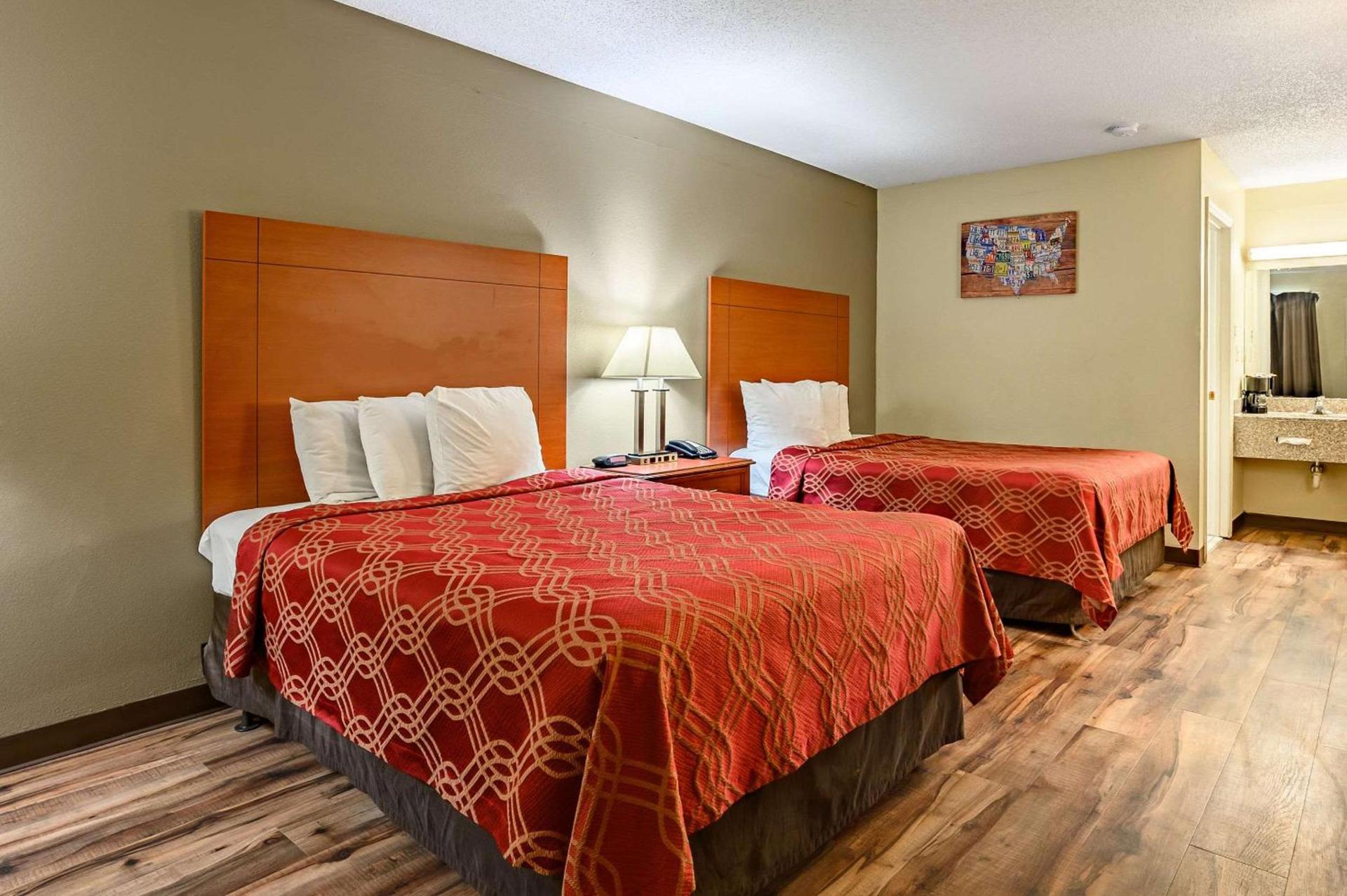 Econo Lodge Athens I-65 photo 3