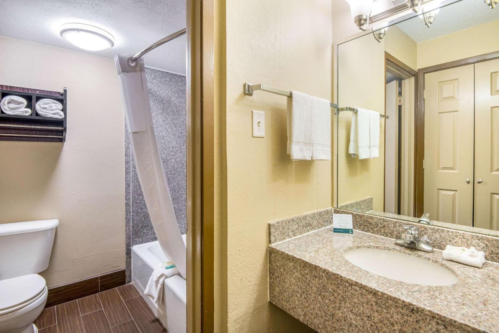 Quality Inn Sweetwater I-20 photo 19