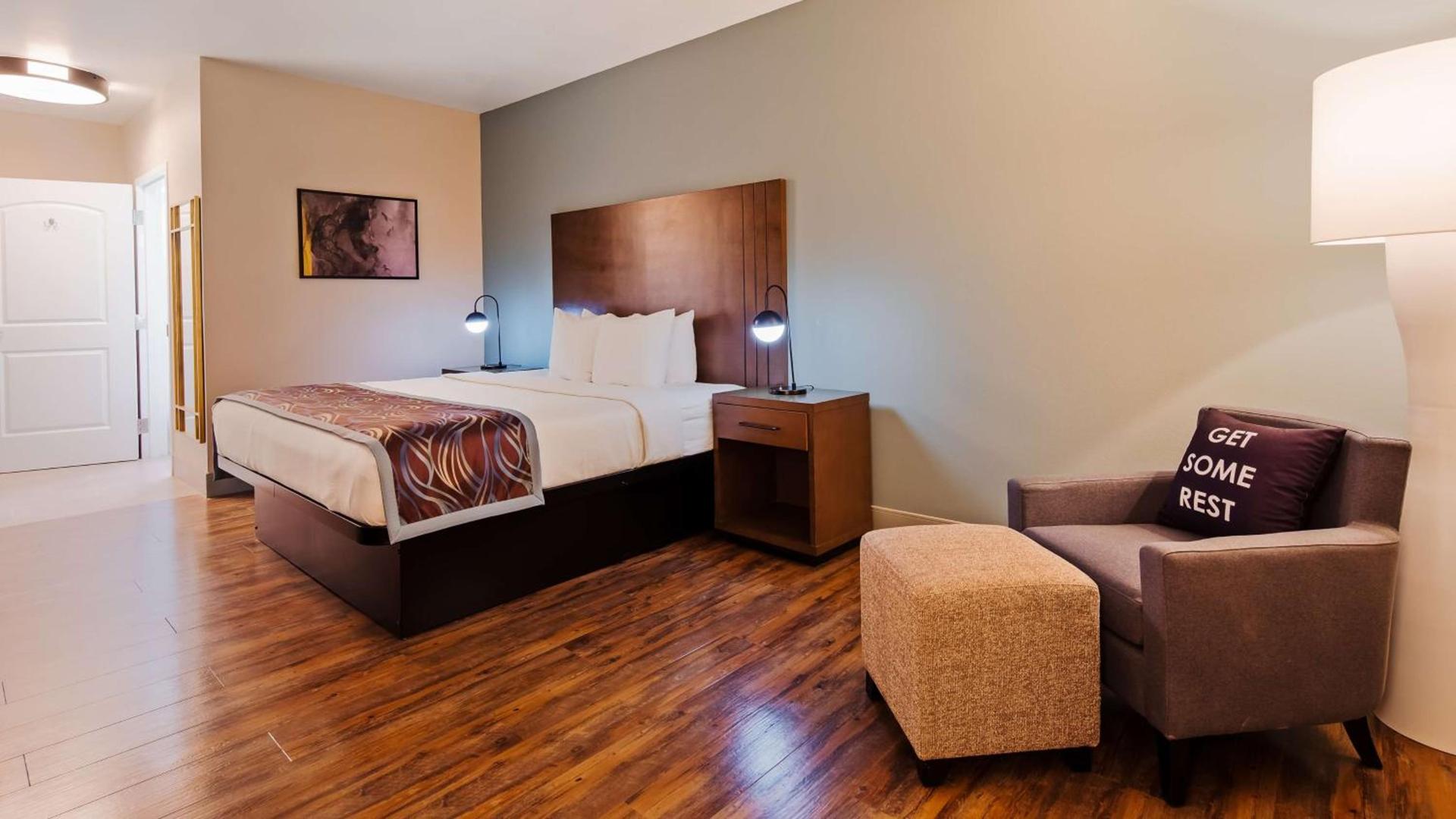 Best Western Plus New Barstow Inn & Suites photo 6