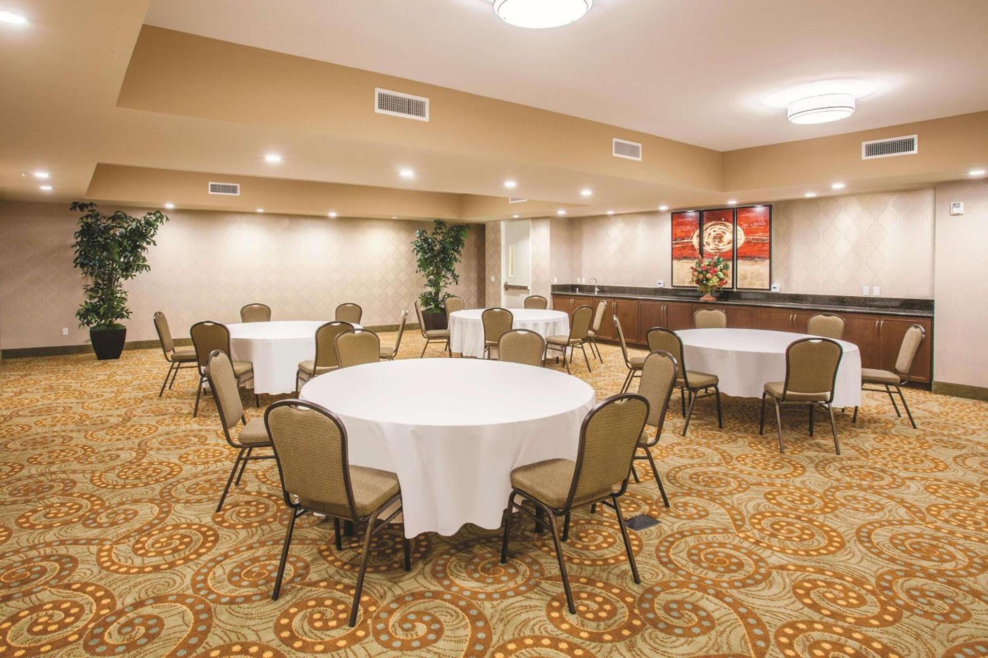 La Quinta by Wyndham Paso Robles photo 25