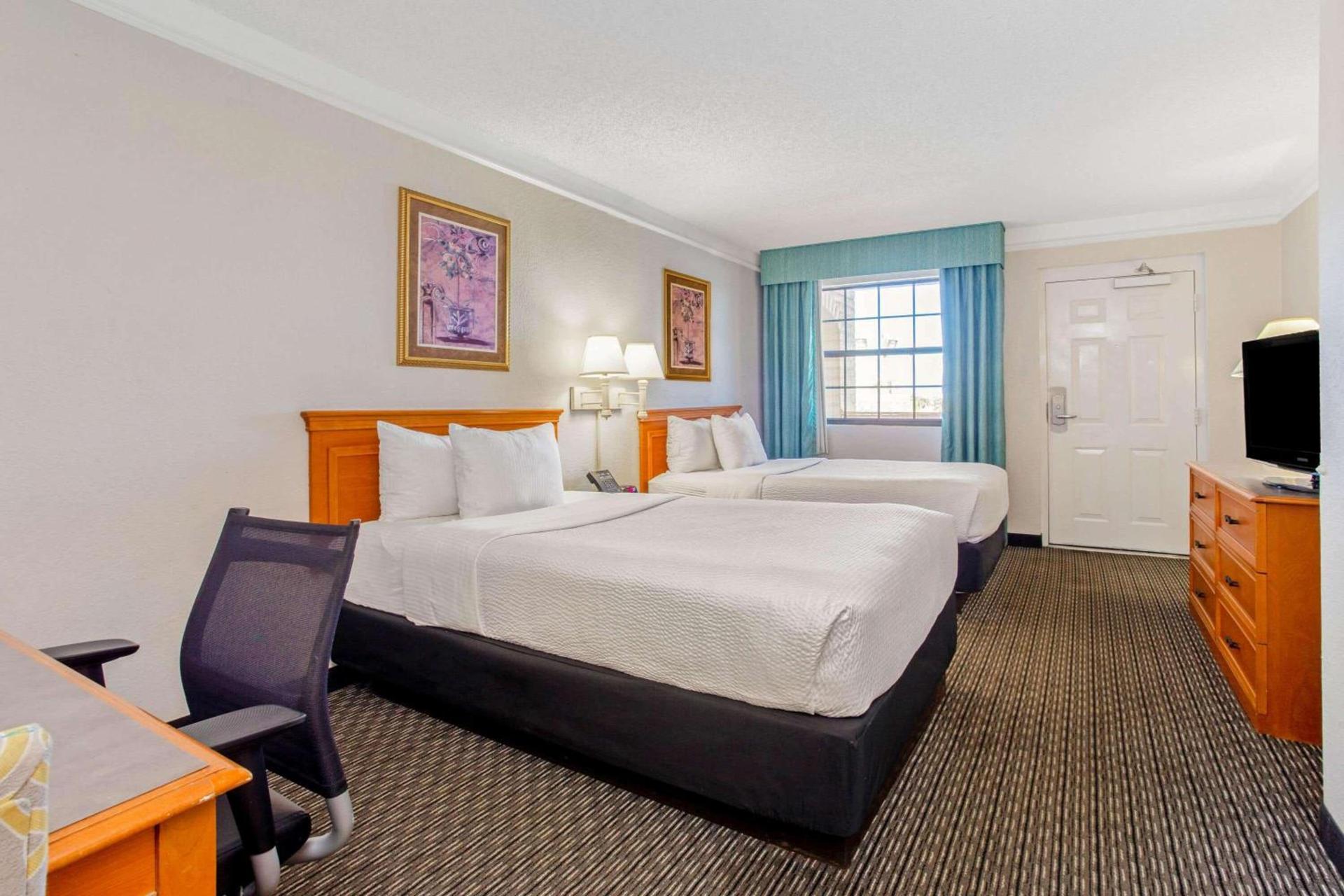 La Quinta by Wyndham St Petersburg-Clearwater photo 27