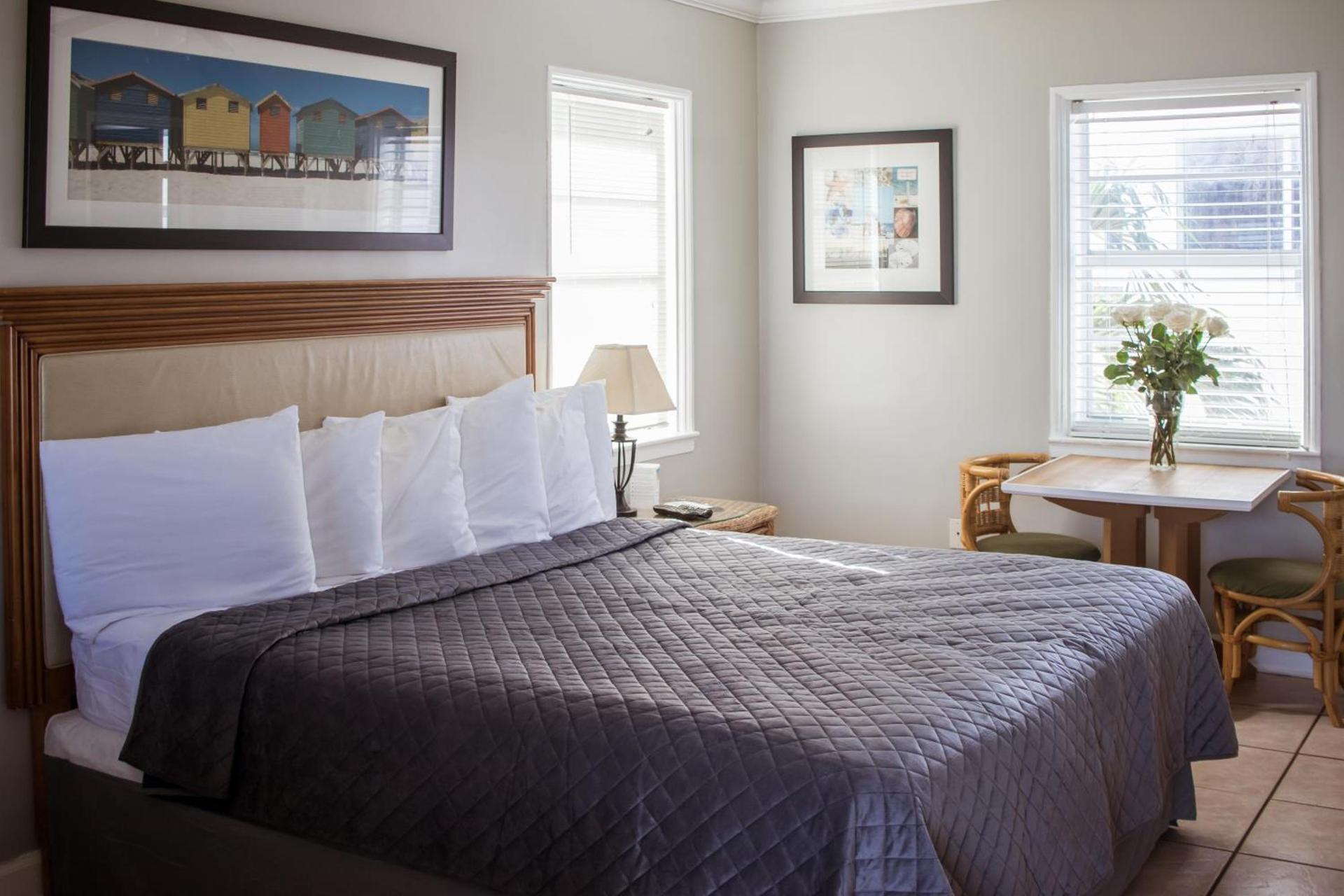 Riptide Oceanfront Hotel photo 46