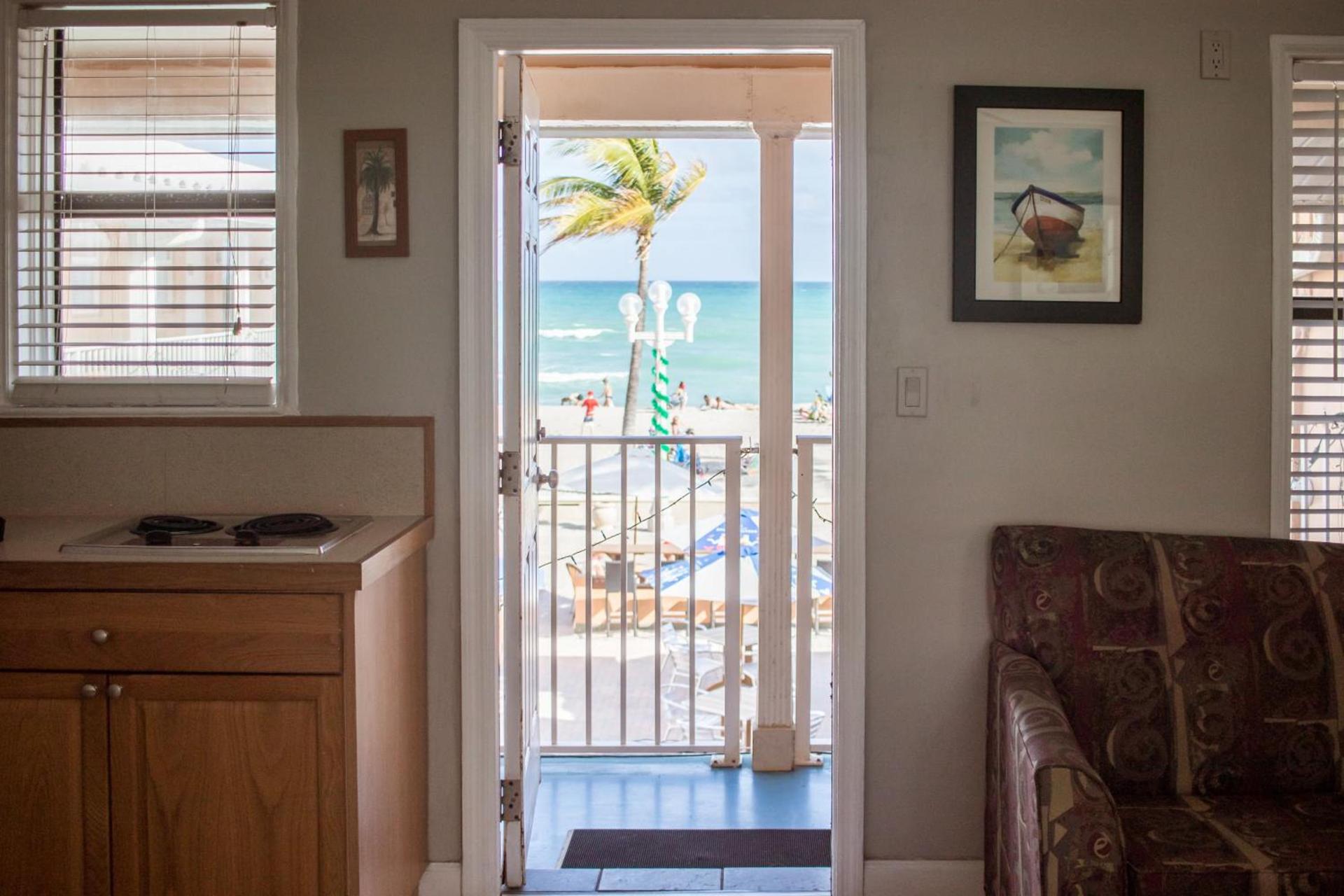 Riptide Oceanfront Hotel photo 49