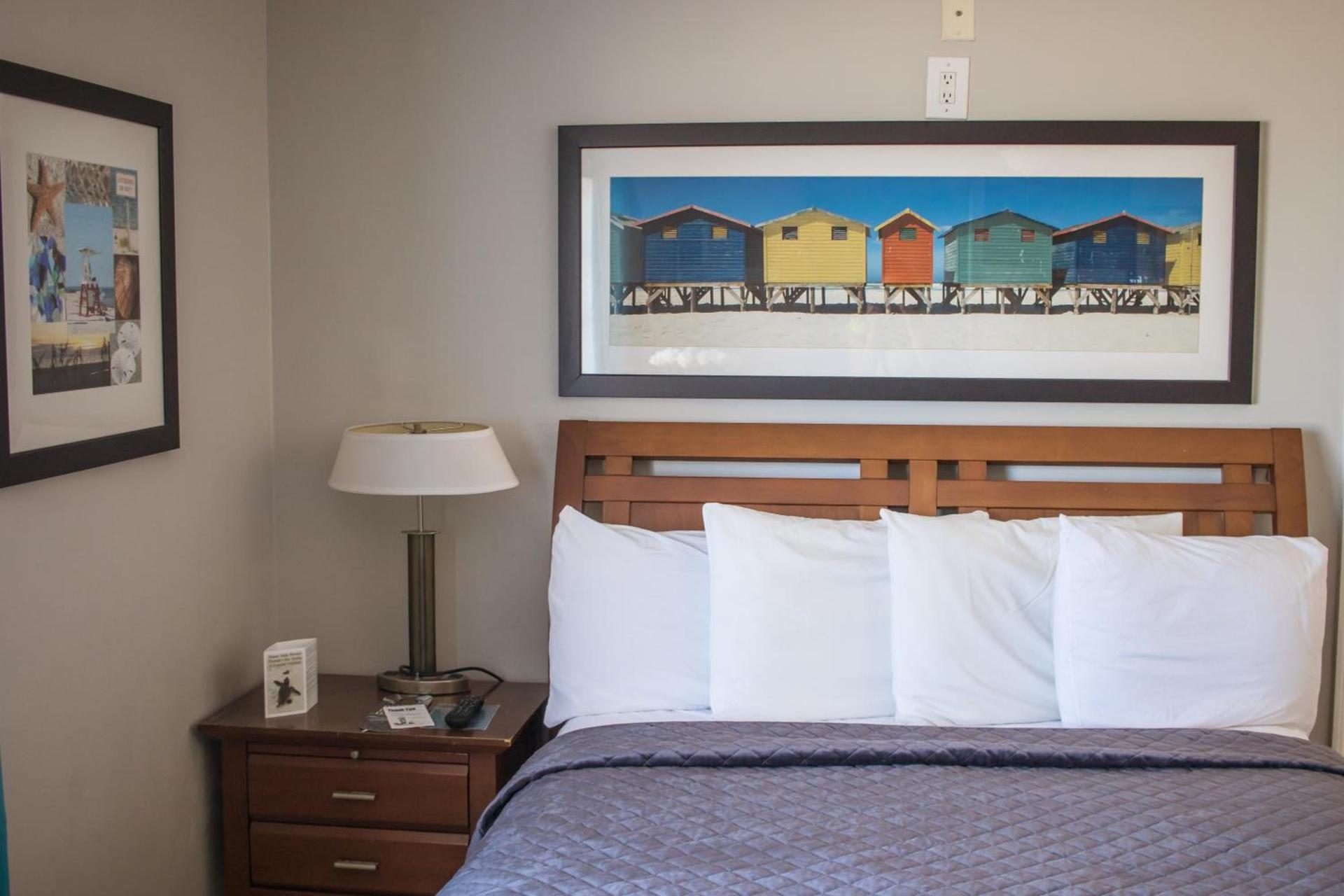 Riptide Oceanfront Hotel photo 41