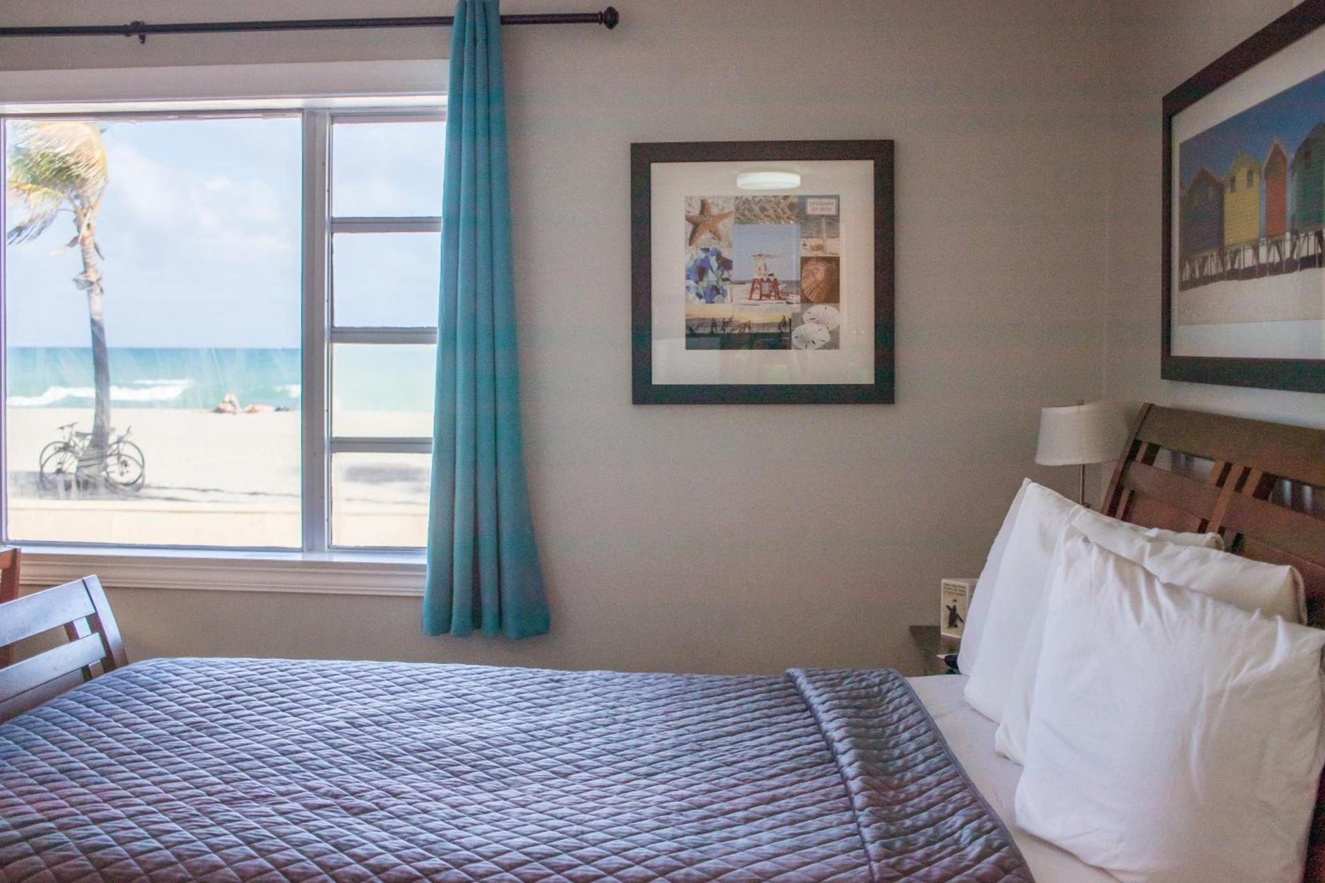 Riptide Oceanfront Hotel photo 39