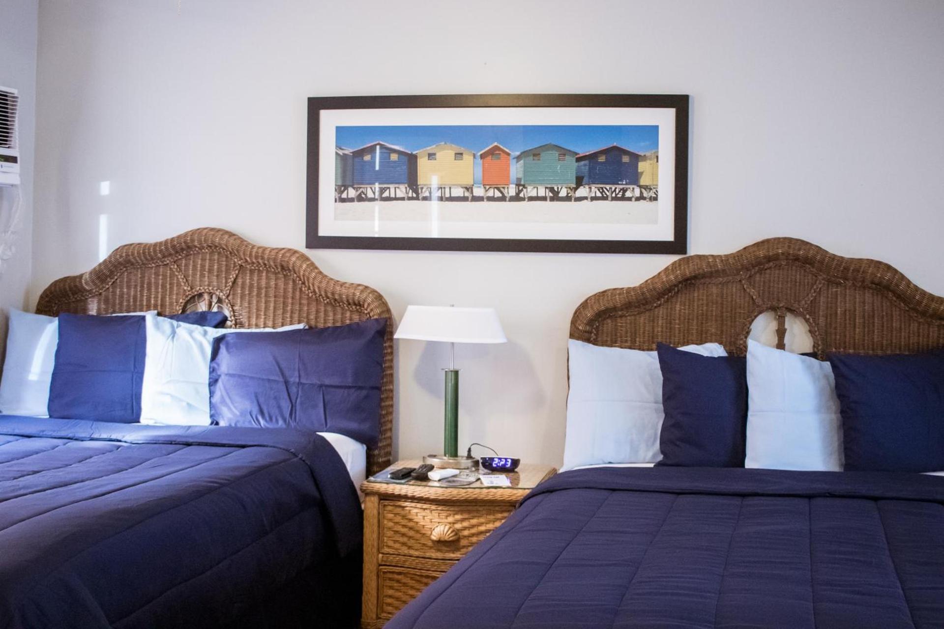 Riptide Oceanfront Hotel photo 55