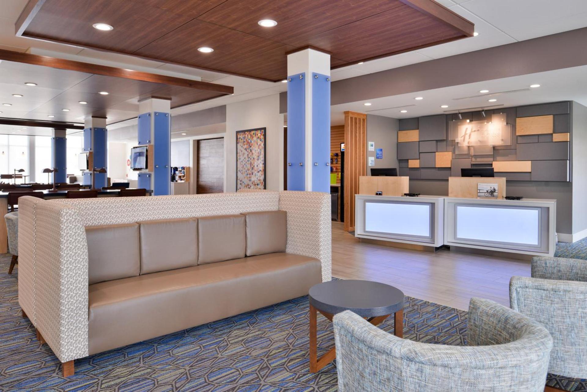 Holiday Inn Express - Early by IHG photo 2
