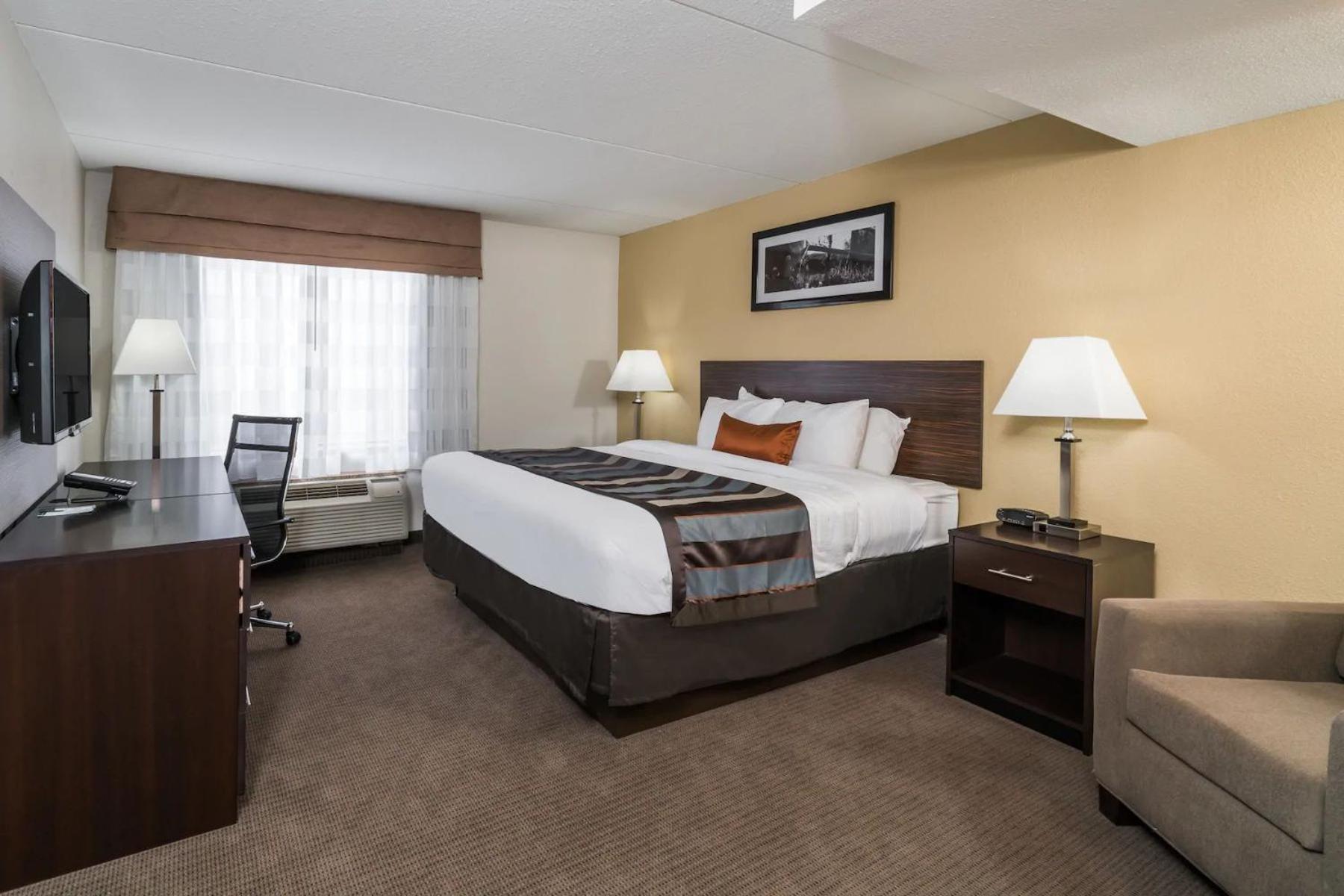 Wingate by Wyndham Bowling Green photo 25