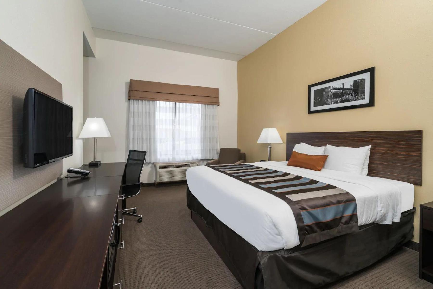 Wingate by Wyndham Bowling Green photo 22