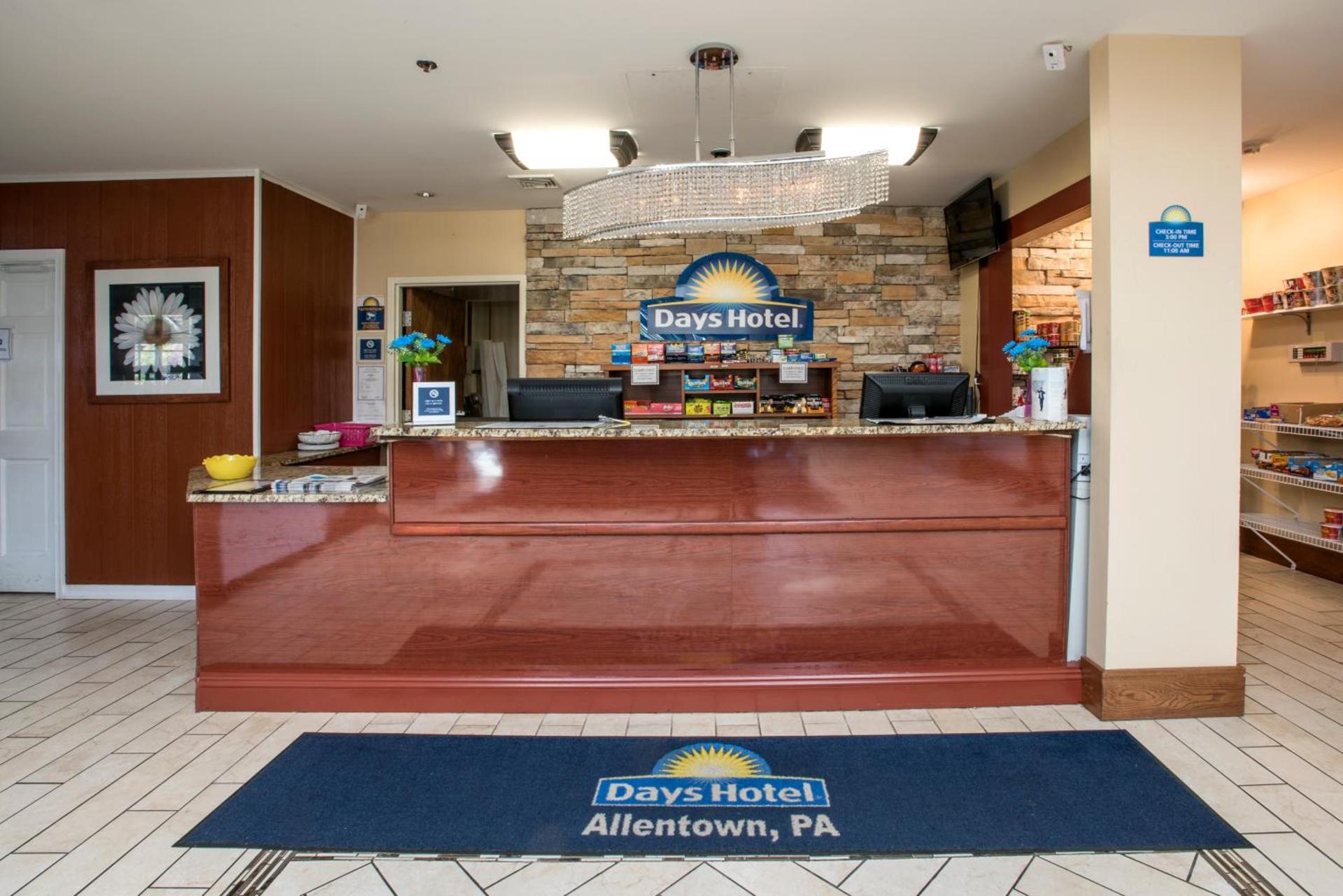 Days Hotel by Wyndham Allentown Airport / Lehigh Valley photo 48