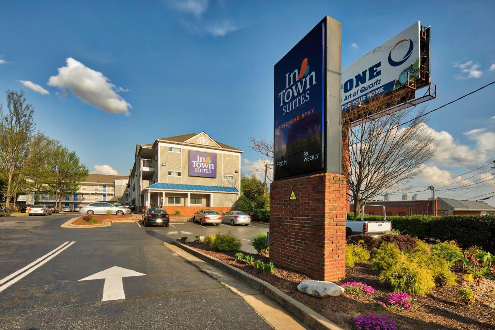 InTown Suites Extended Stay Atlanta GA - West Midtown photo 2