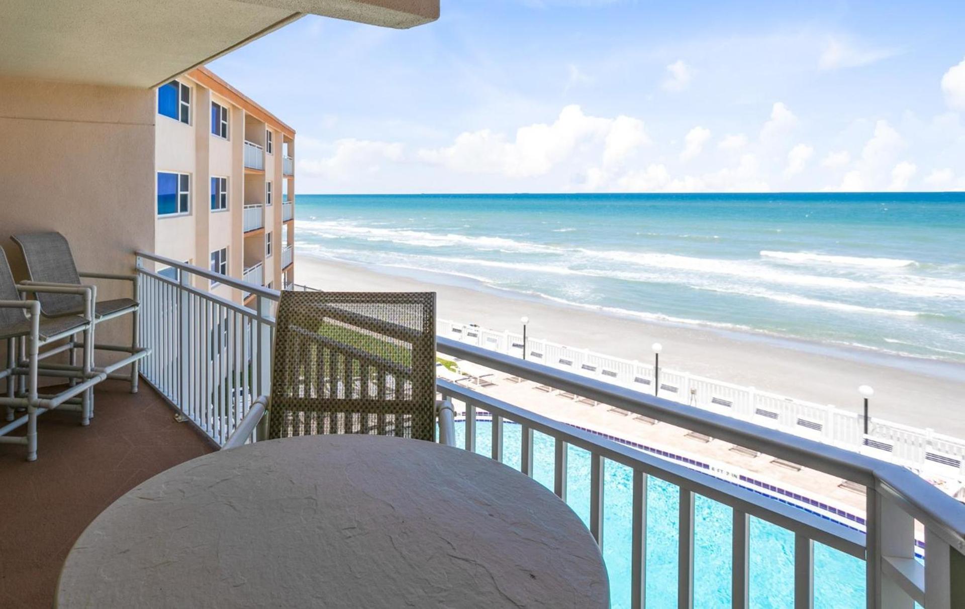 Paradise Beach Club - Oceanfront and Penthouse photo 33