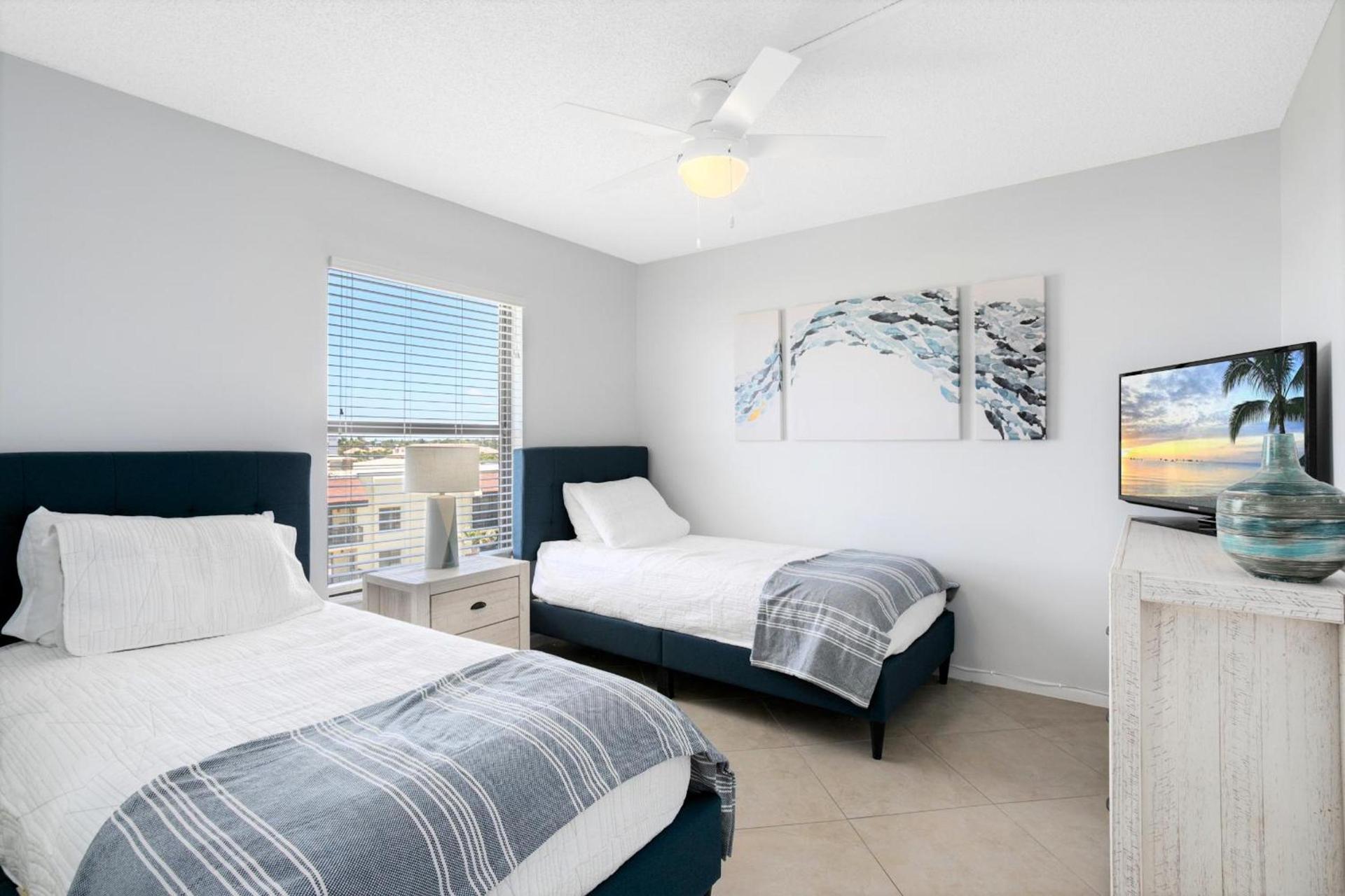 Cape Winds - Oceanfront Pool, Tennis & Sauna Condos near Port Canaveral photo 22