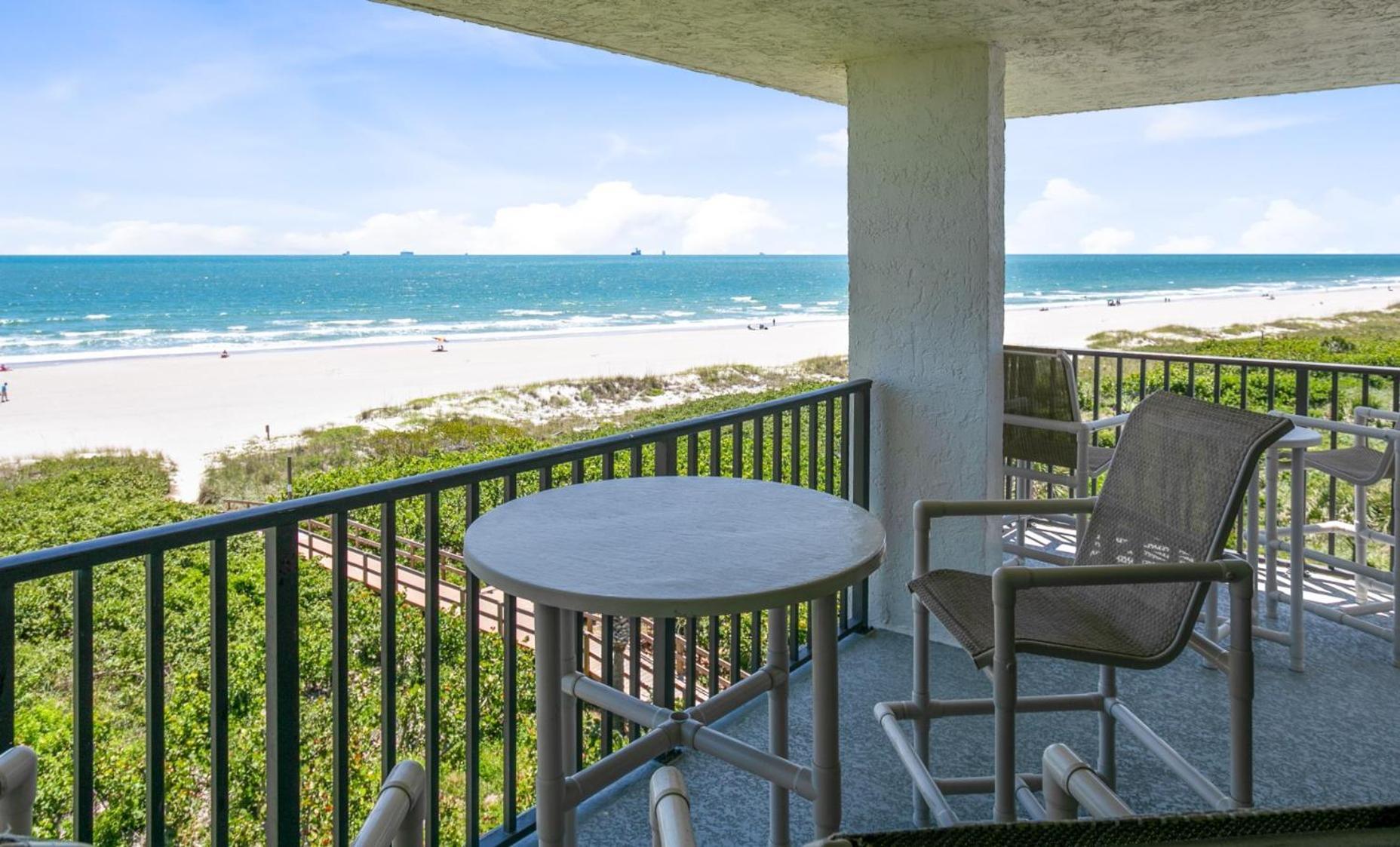 Cape Winds - Oceanfront Pool, Tennis & Sauna Condos near Port Canaveral photo 26