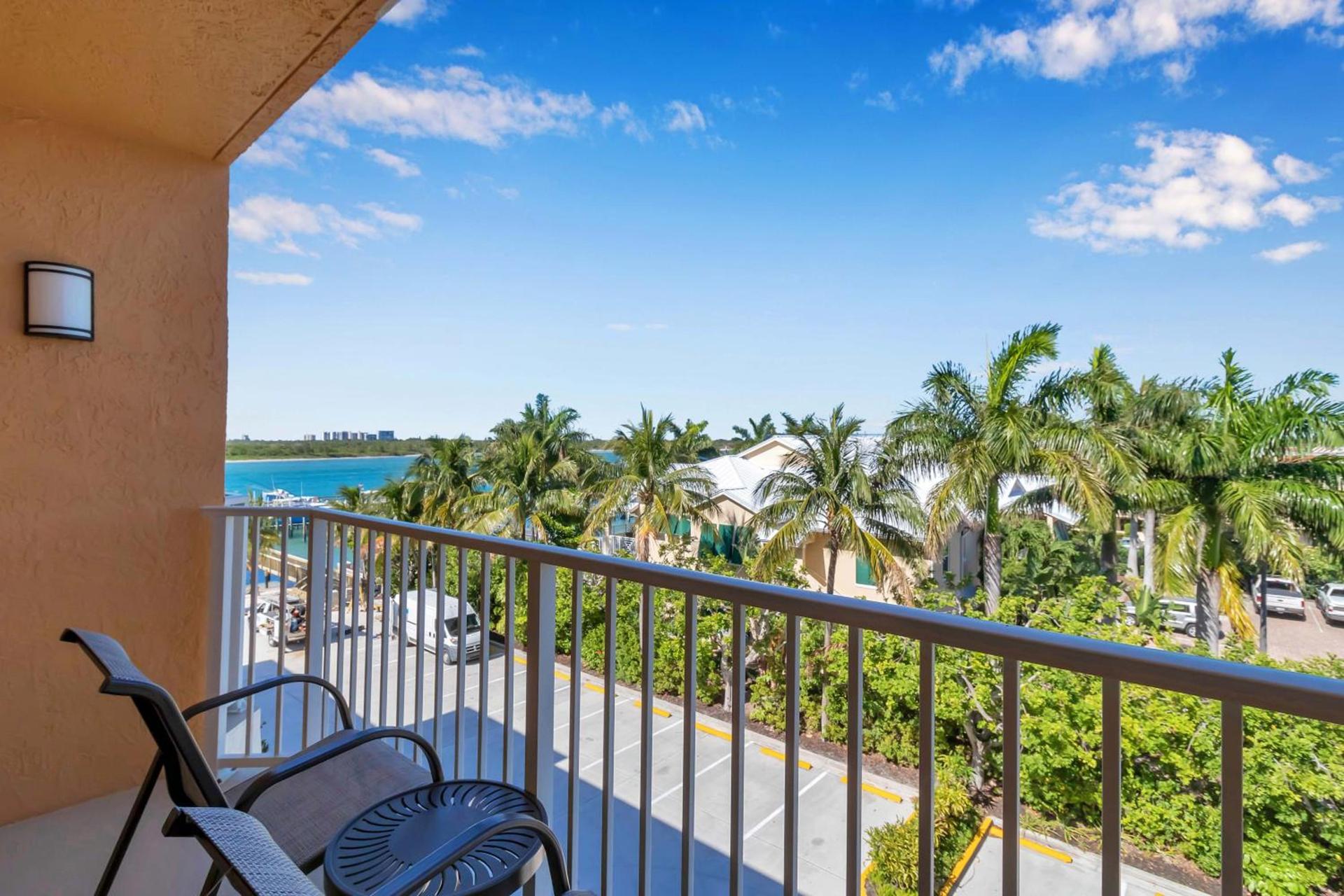 Hutchinson Island Hotel photo 28