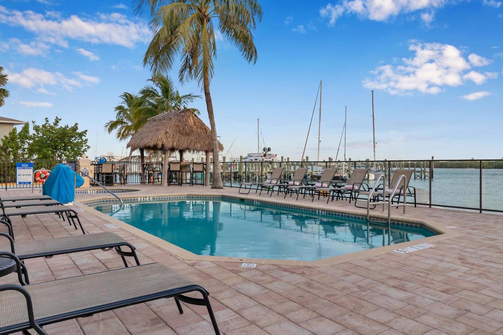 Hutchinson Island Hotel photo 5