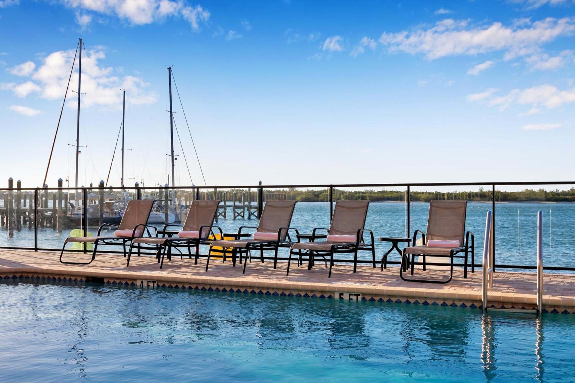 Hutchinson Island Hotel photo 6