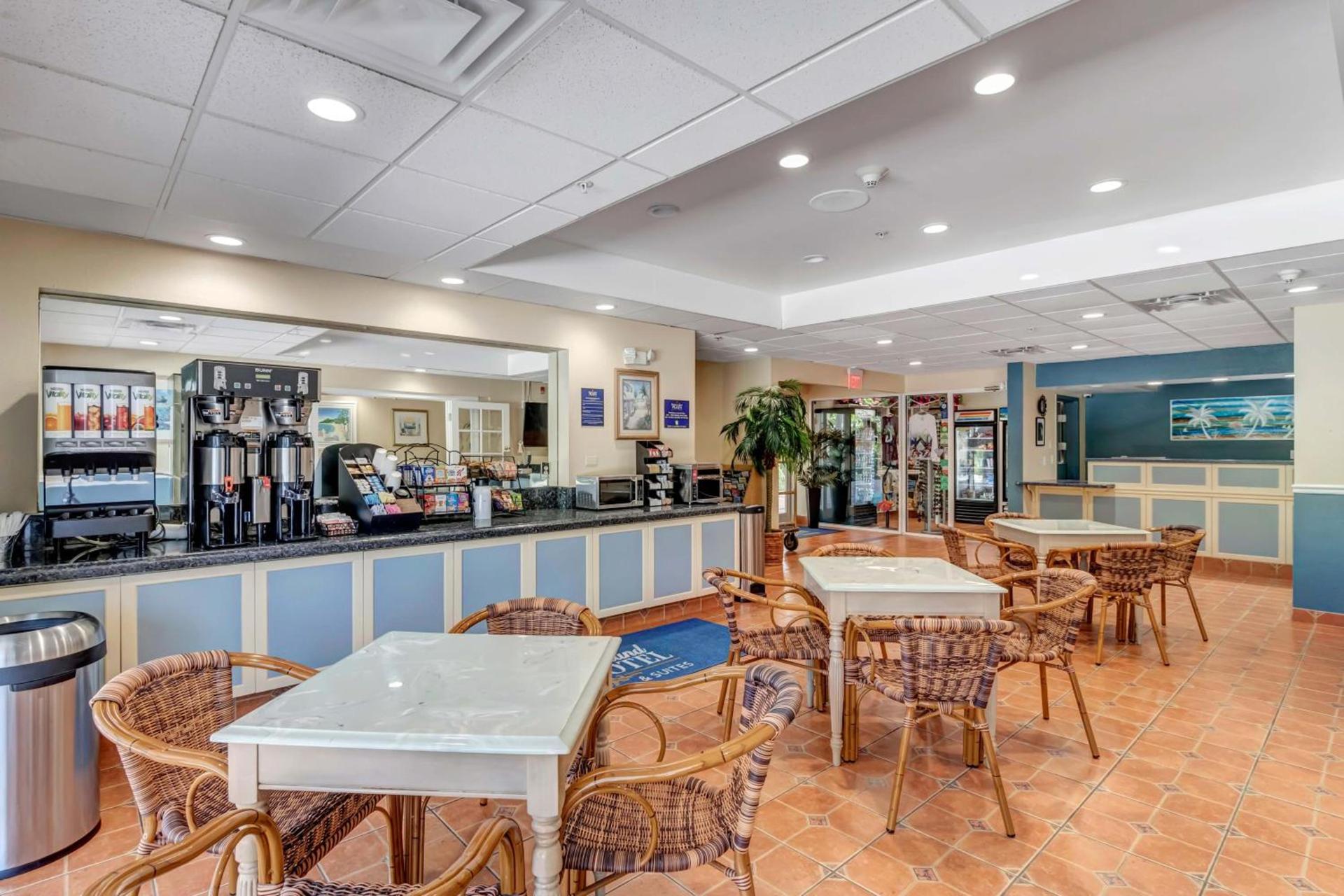 Hutchinson Island Hotel photo 8