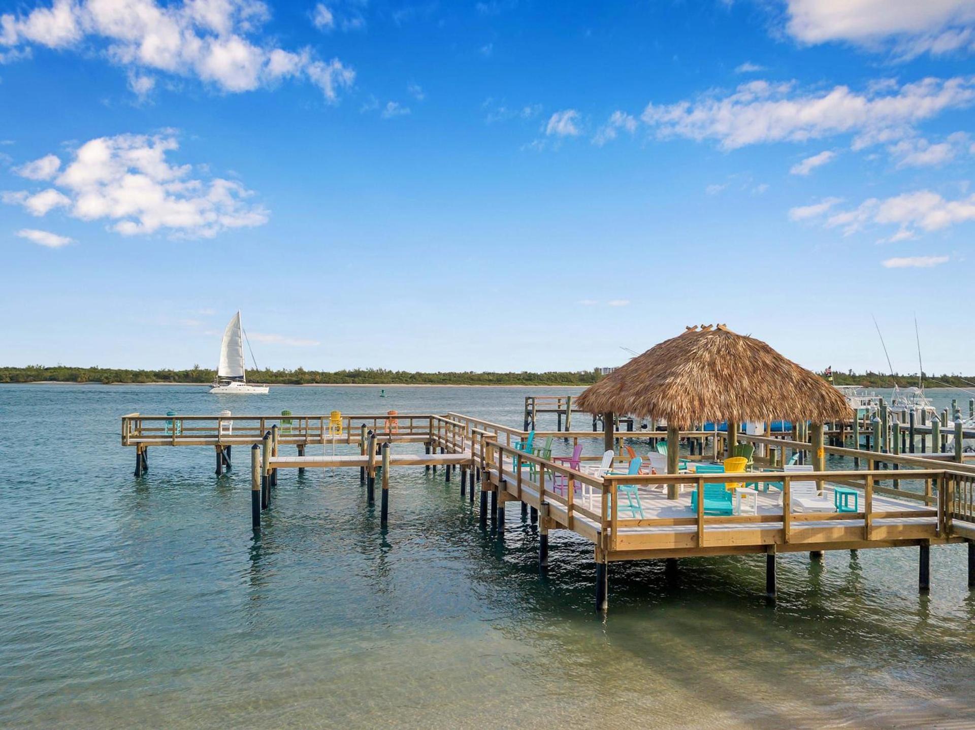 Hutchinson Island Hotel photo 15