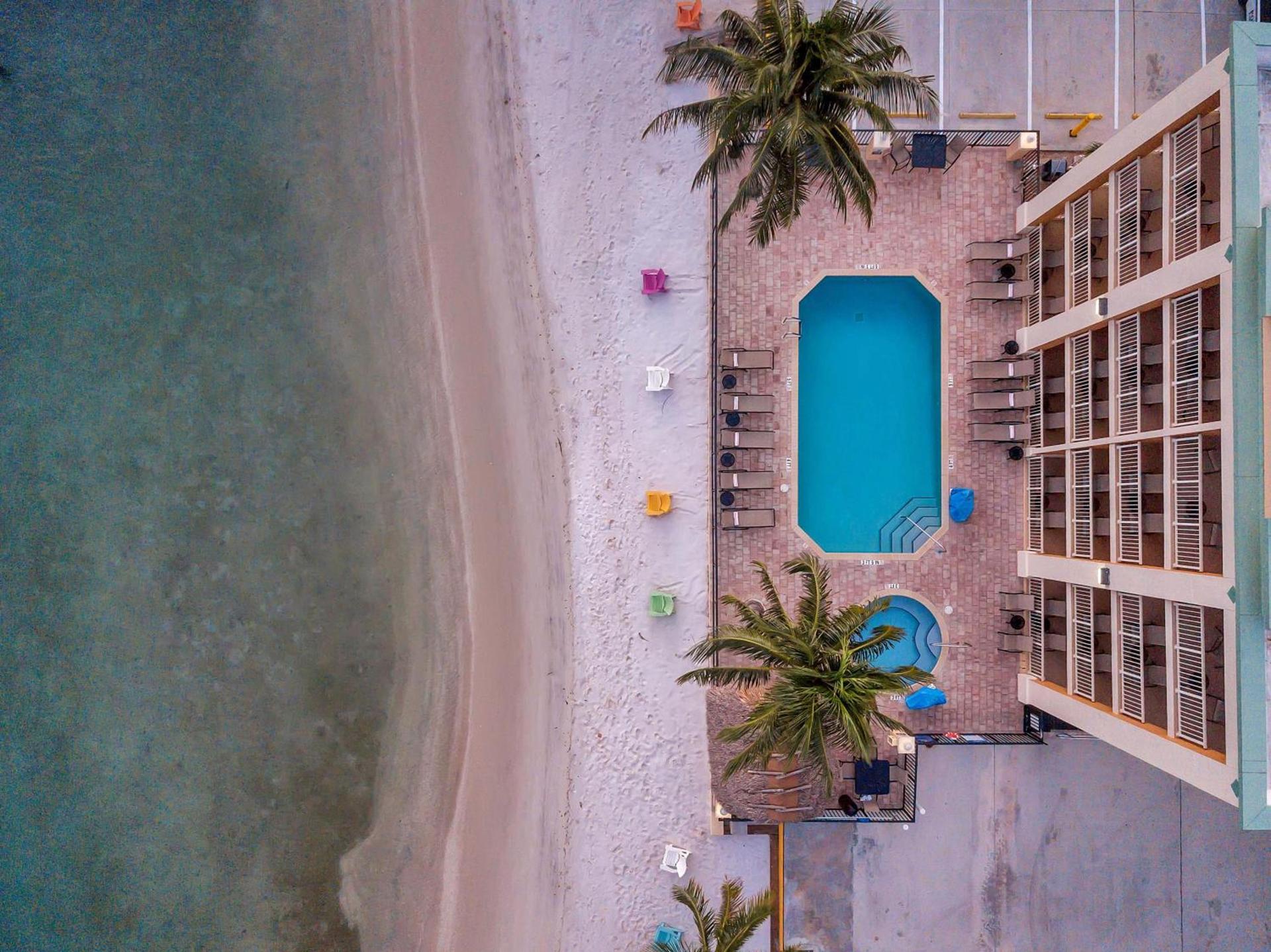 Hutchinson Island Hotel photo 16
