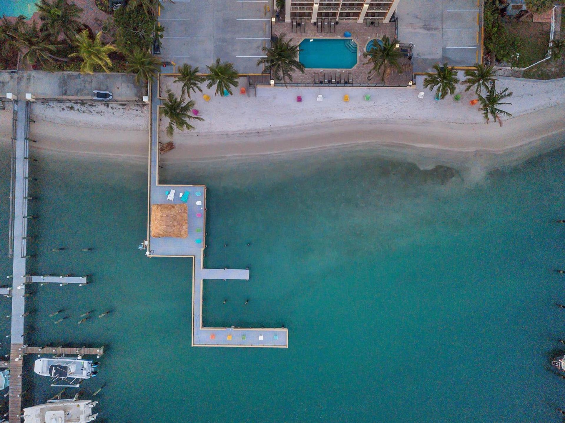 Hutchinson Island Hotel photo 19