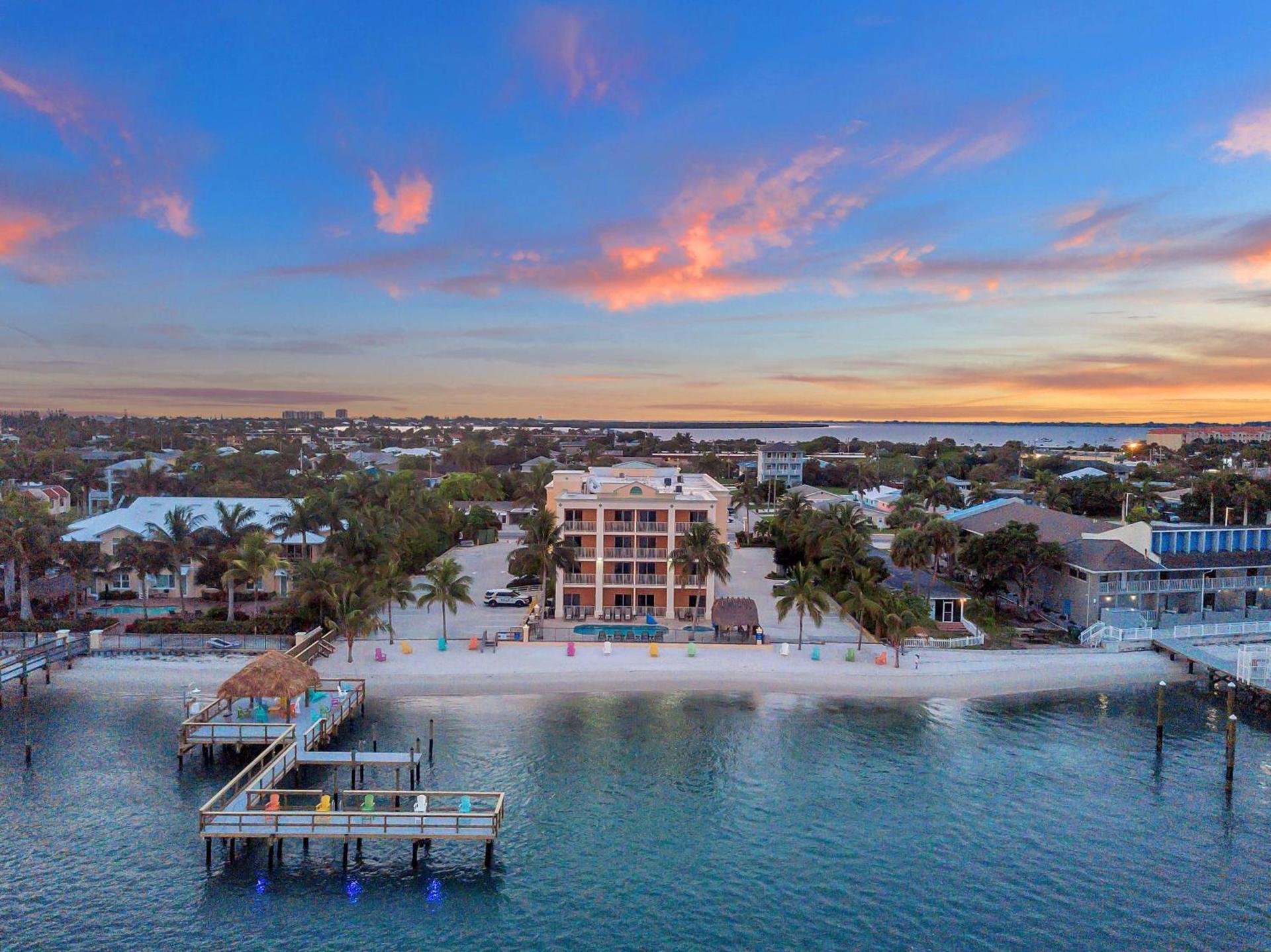 Hutchinson Island Hotel — hotel in Fort Pierce