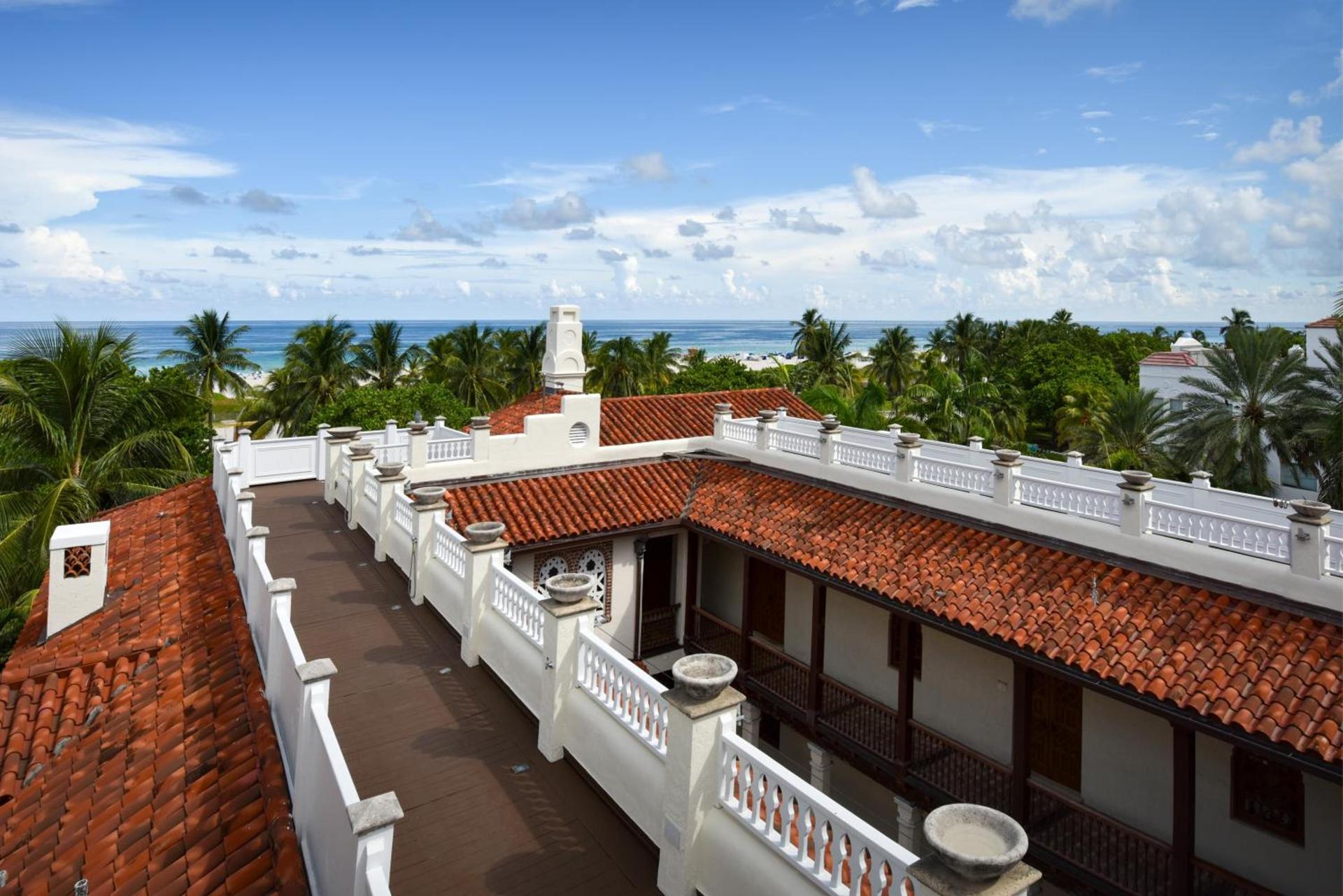 The Villa Casa Casuarina photo 3
