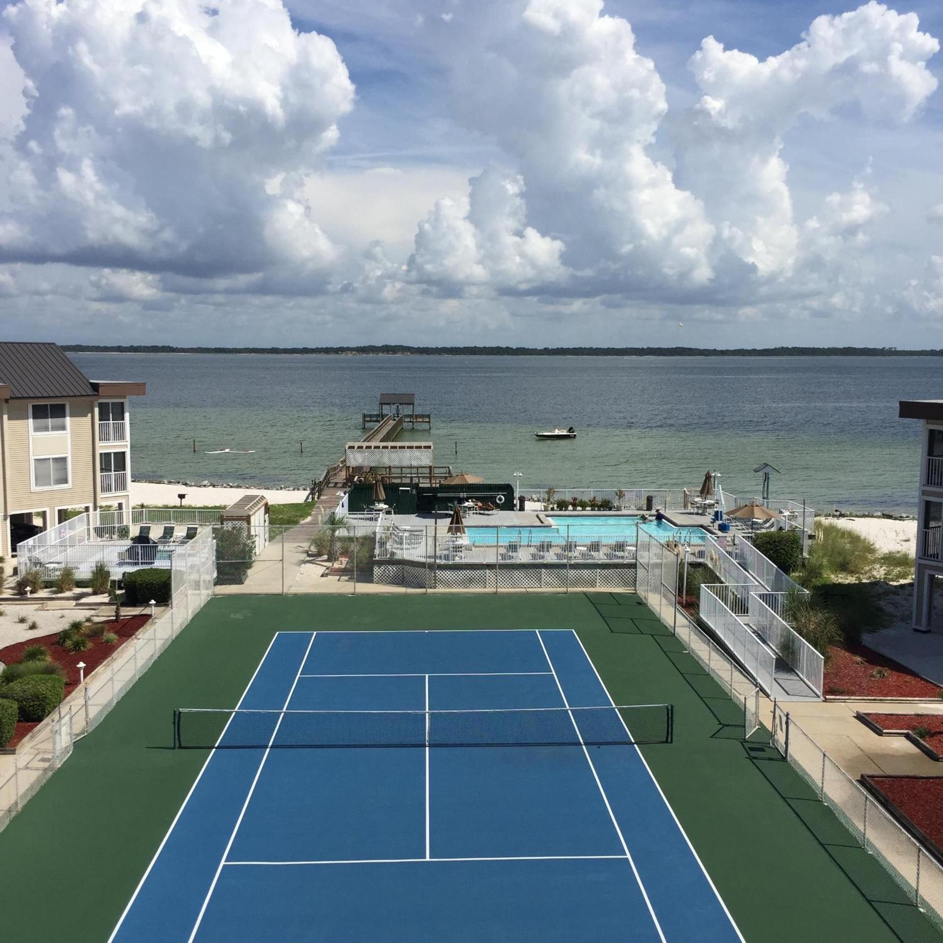 GetAways at Soundside Holiday Beach Resort photo 40