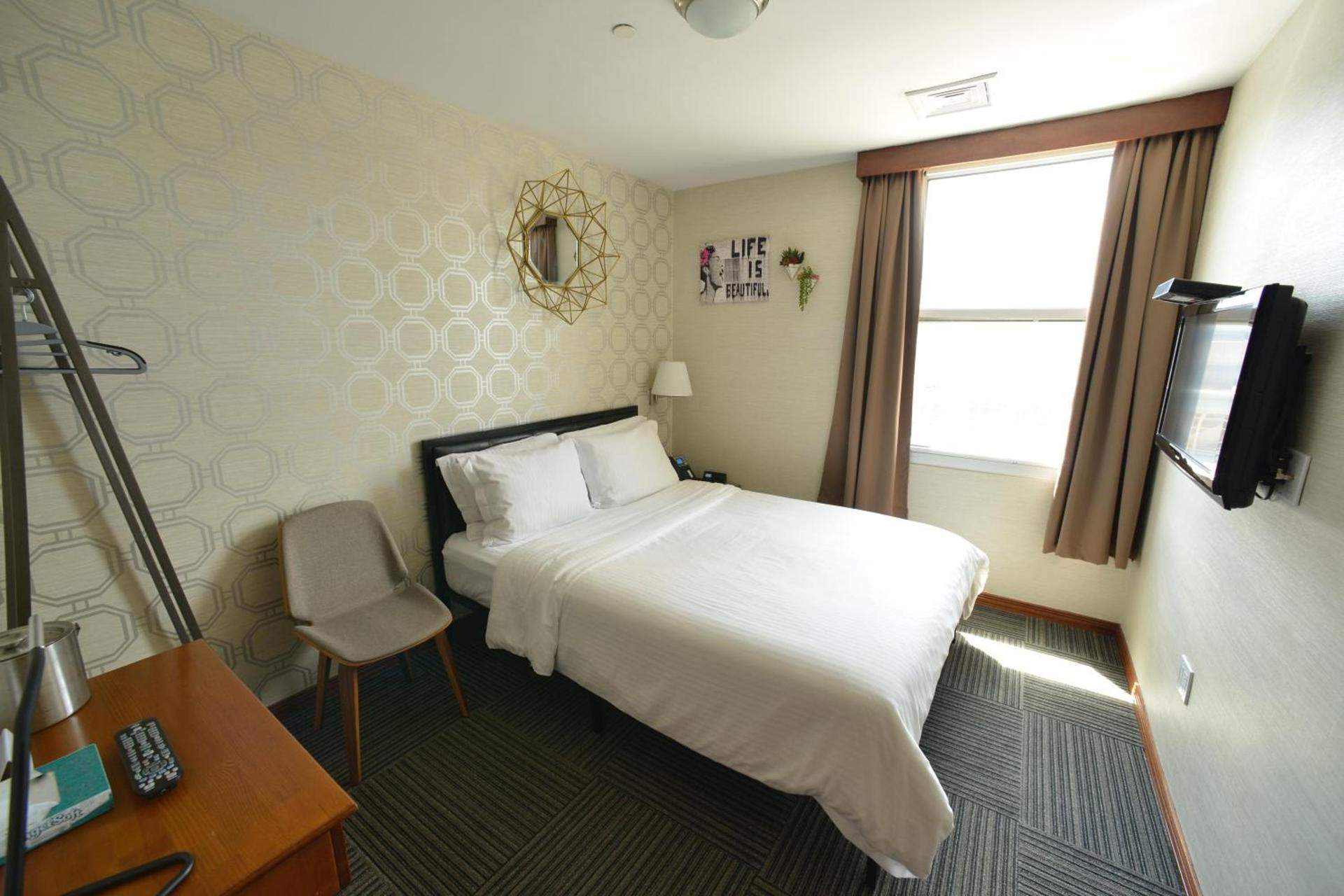 Hotel Mimosa photo 8