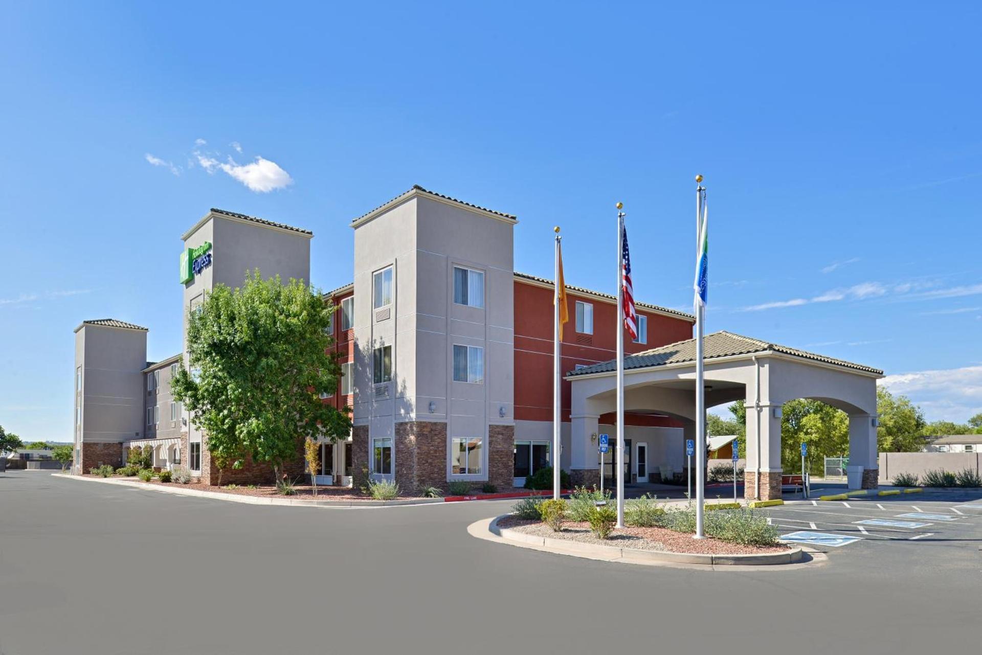 Holiday Inn Express Albuquerque N - Bernalillo by IHG photo 3