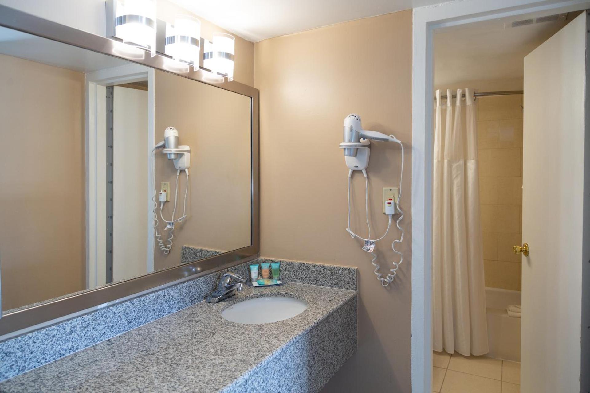 Hotel Pentagon photo 48