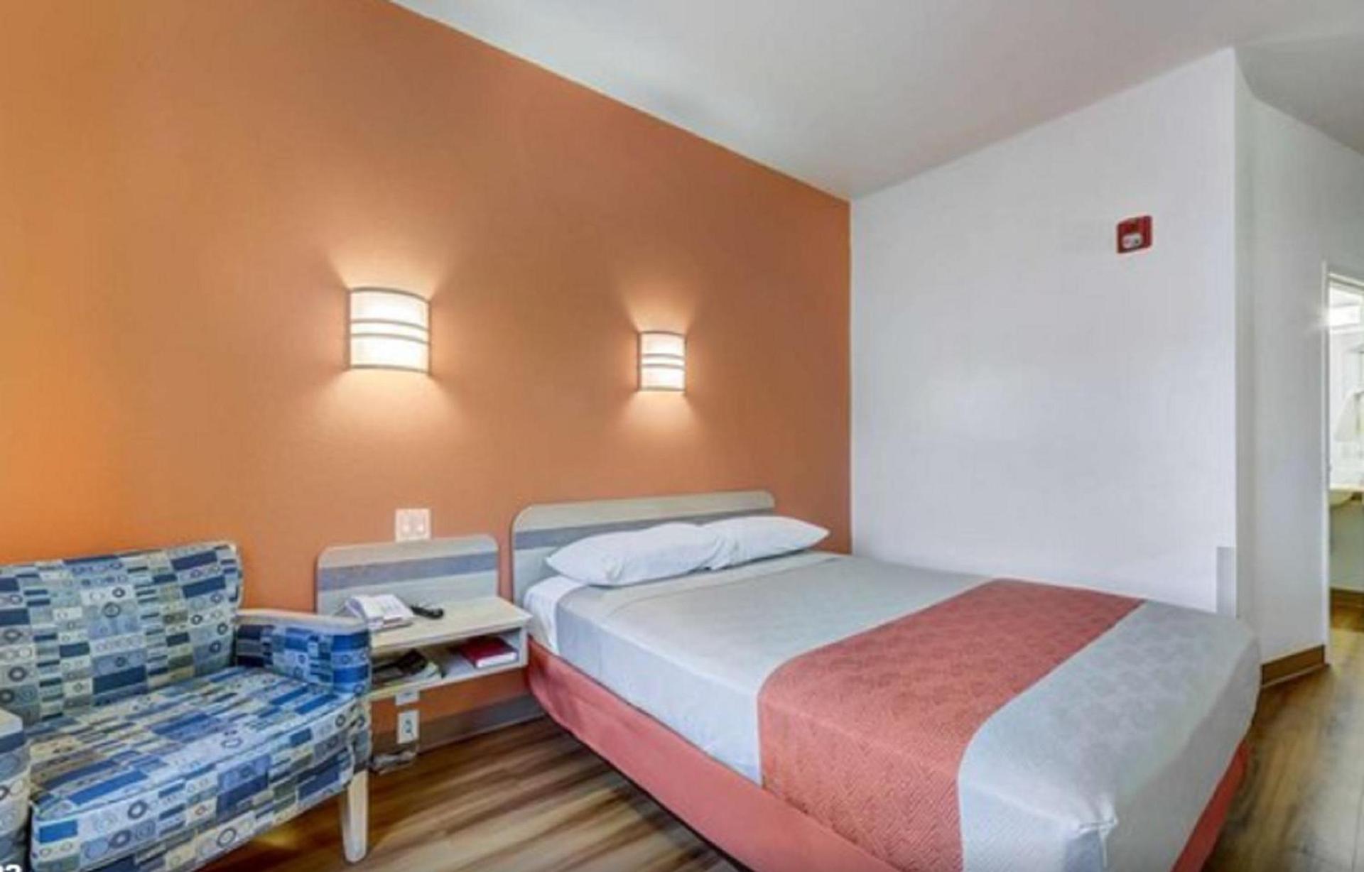 Motel 6-Roseburg, OR photo 21