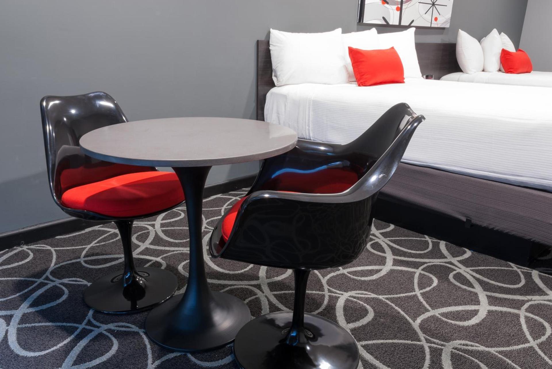 Astro Pasadena Hotel photo 18