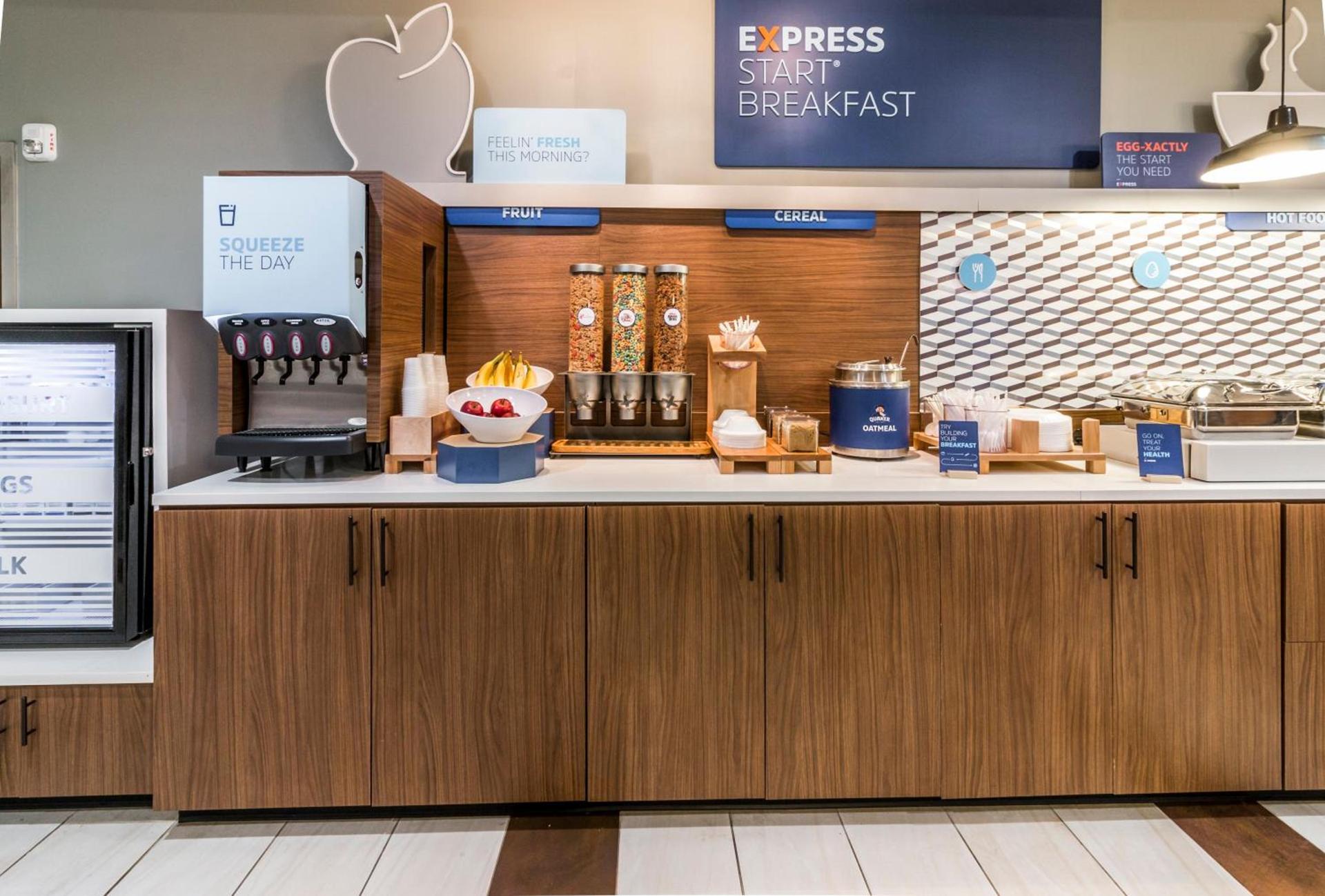 Holiday Inn Express - Villa Rica by IHG photo 15